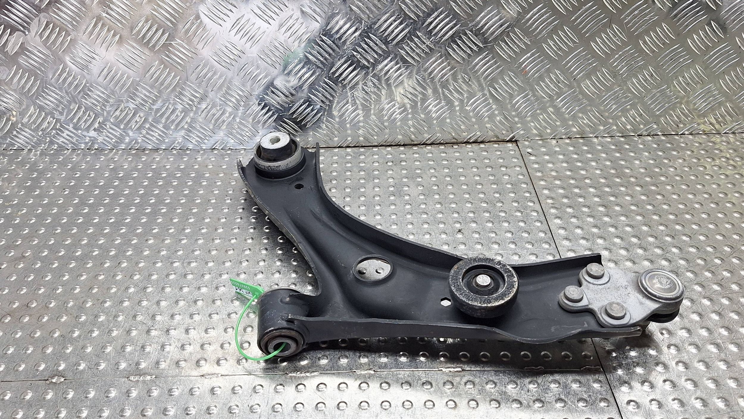 arm right front JX61-3A423-AEB FORD FOCUS MK4