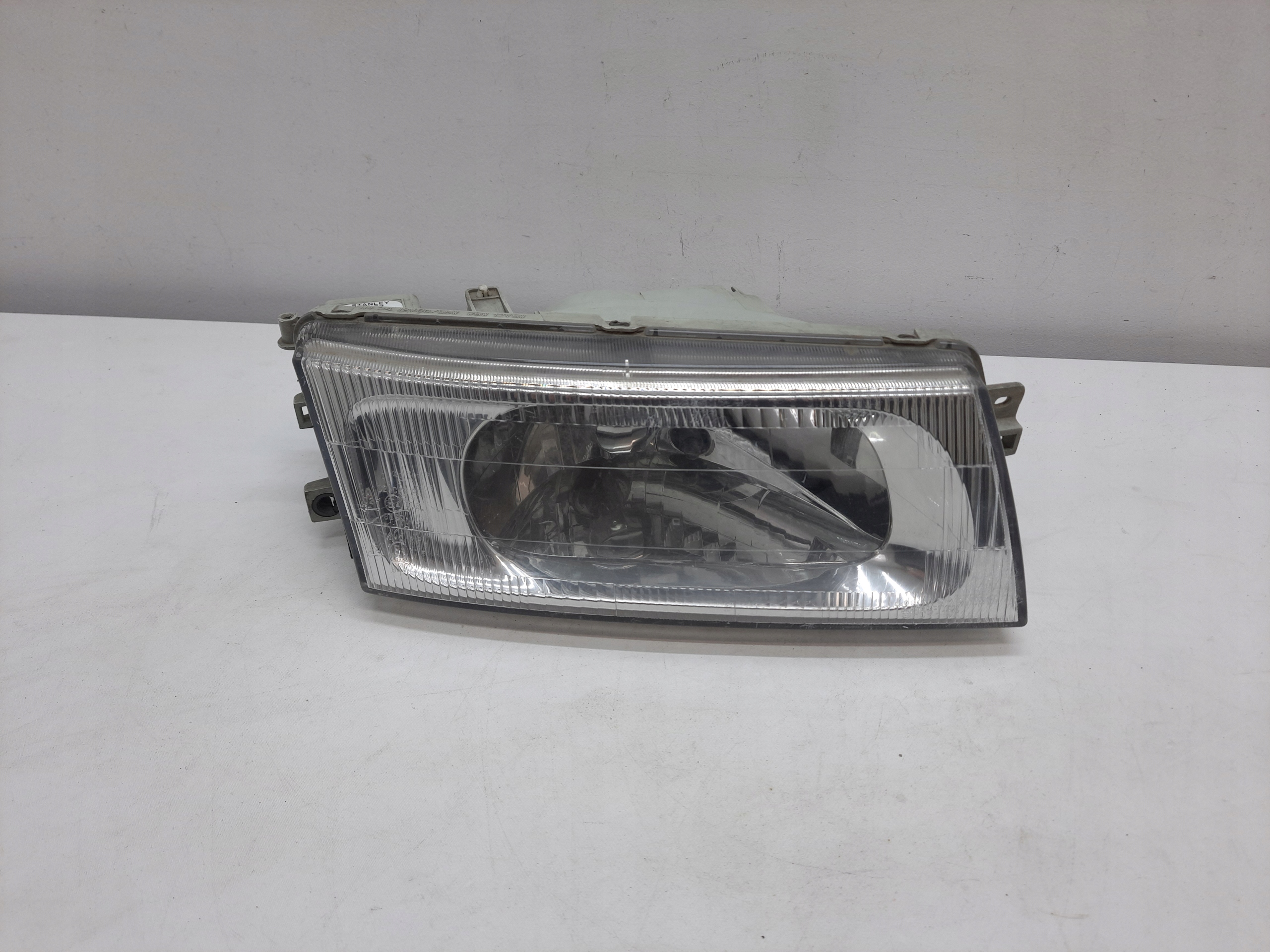 MITSUBISHI LANCER 6 VI LIFT 98- light REFLEKTOR right front original EUROPA