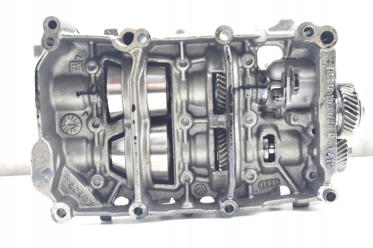 Ölpumpe AUDI A4 B7 A6 C6 2.0 TDI 03G103537B