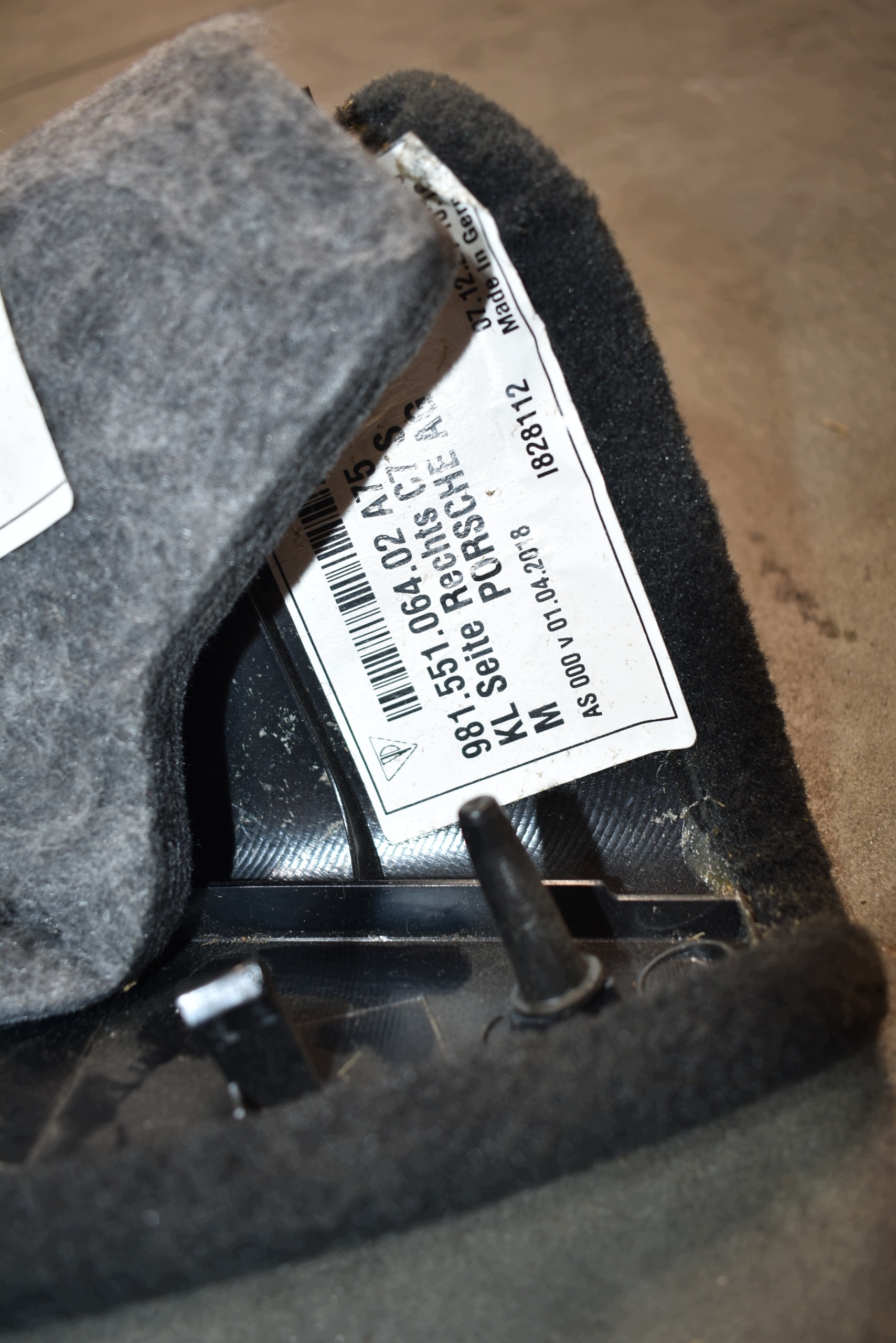 perfect condition cover side boot right PORSCHE BOXSTER CAYMAN 982 718 981