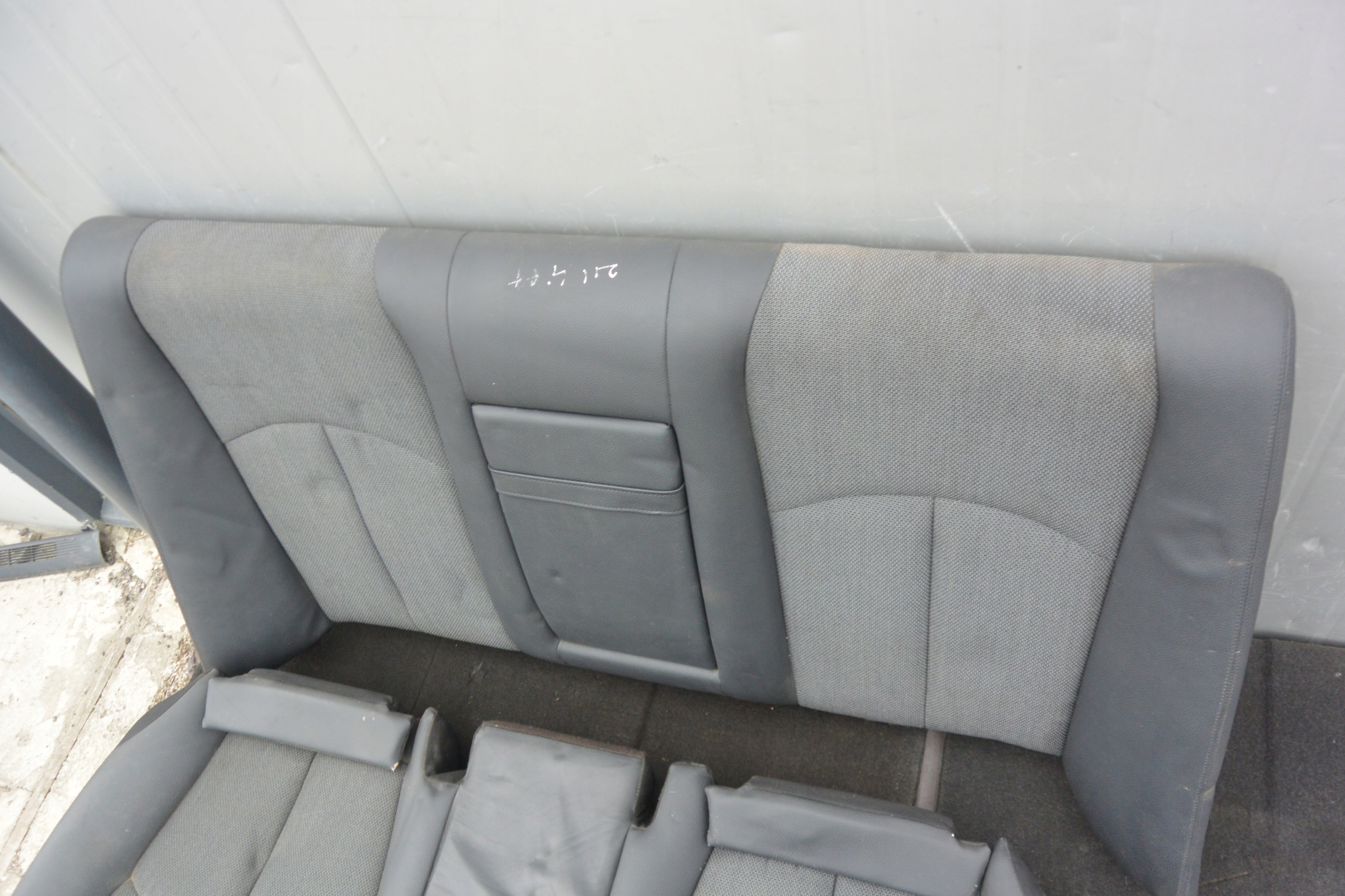 SIÈGE ARRIÈRE ISOFIX MERCEDES W211 LIFT BERLINE