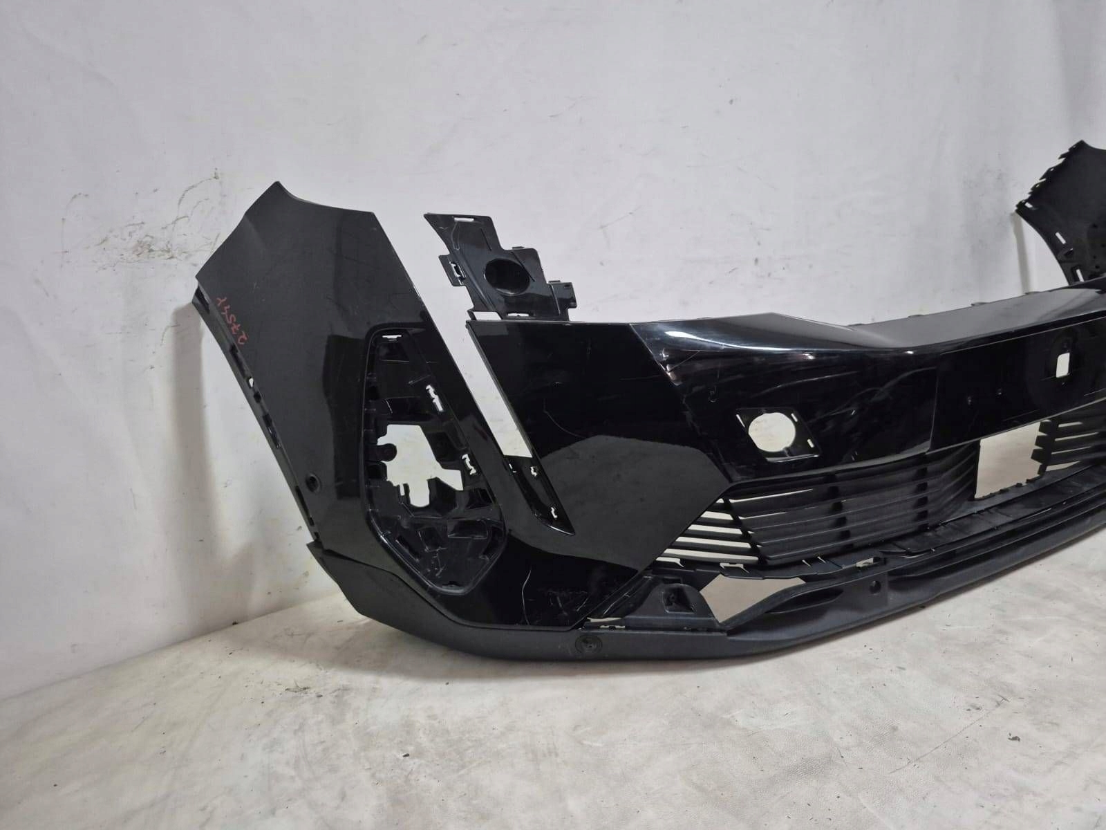 PEUGEOT 3008 II LIFT 20- bumper front front PDC
