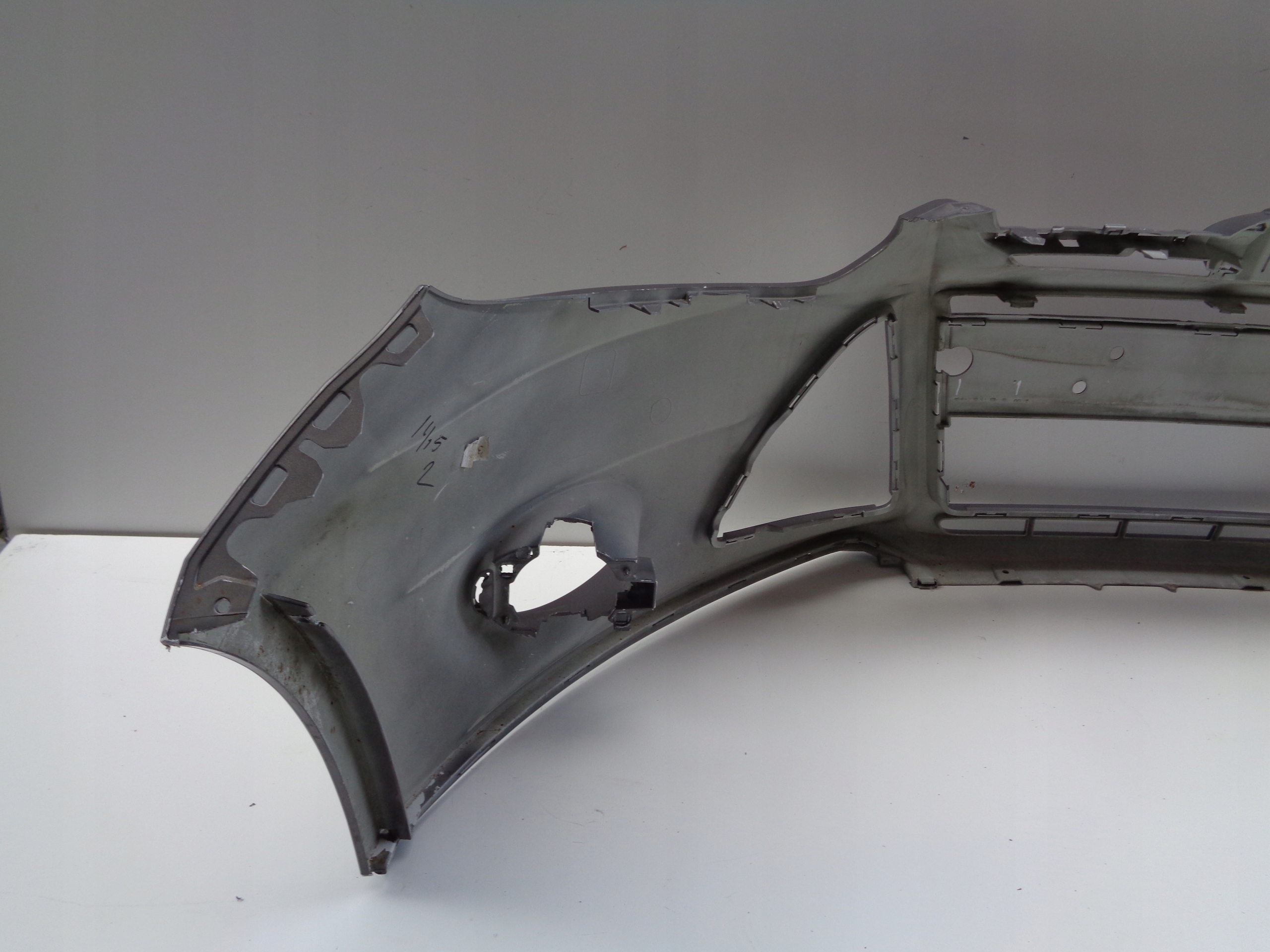 front bumper FORD FOCUS MK3 11-14 NR 46774