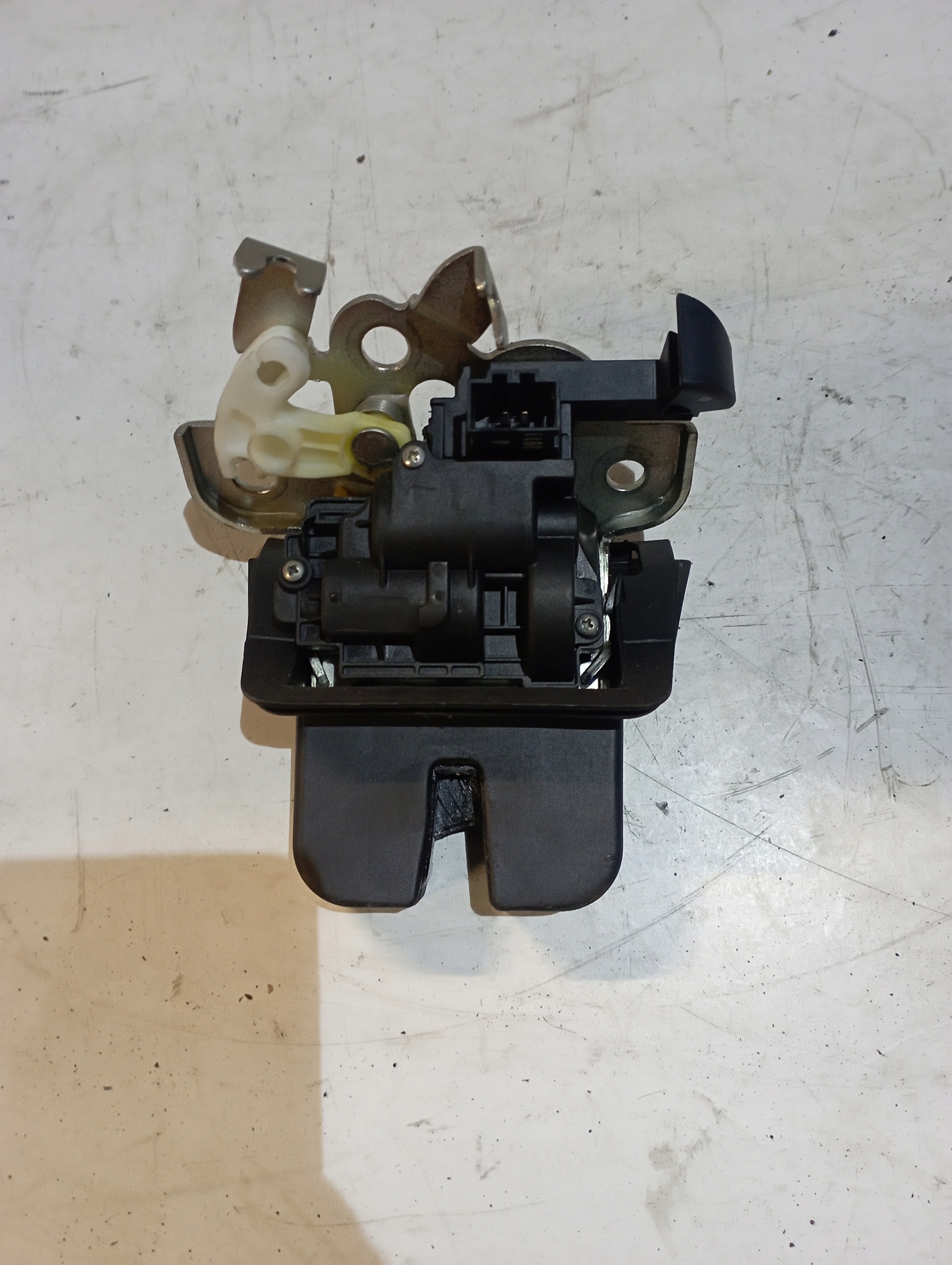 Schloß heckklappe heck hinten SEAT IBIZA IV