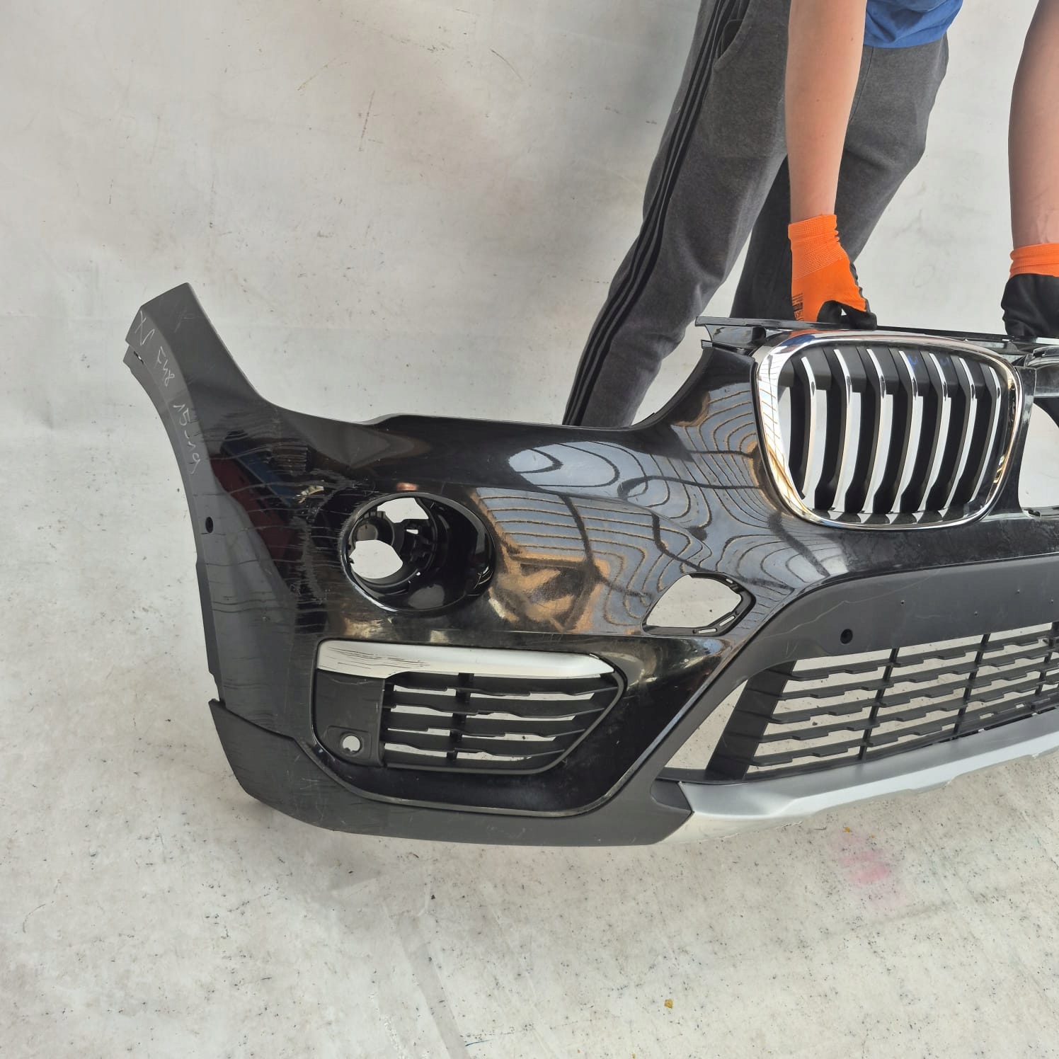 BMW X1 F48 15-19 bumper front front 6PDC