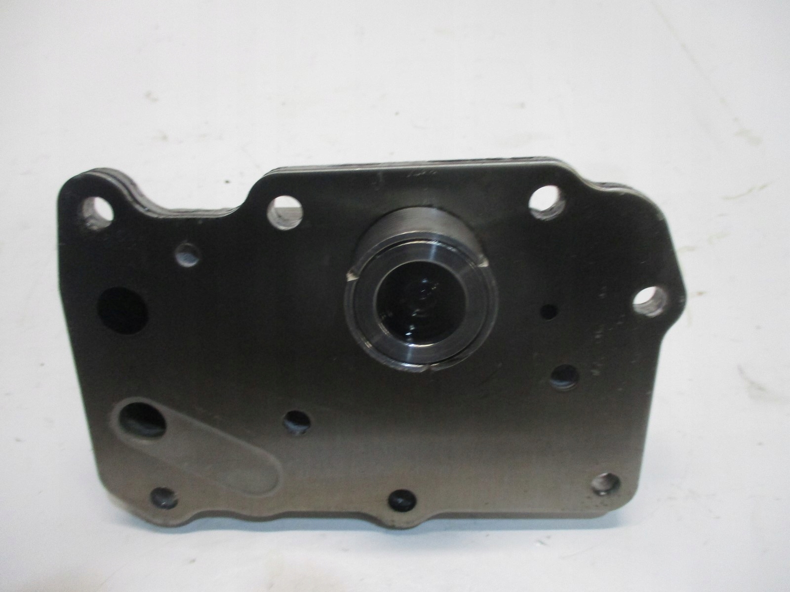 MOTOR ÖLKÜHLER RANGE ROVER EVOQUE 2 G4D3-6A642-BB