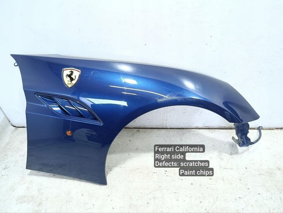 Błotnik Ferrari California 2010 prawa strona