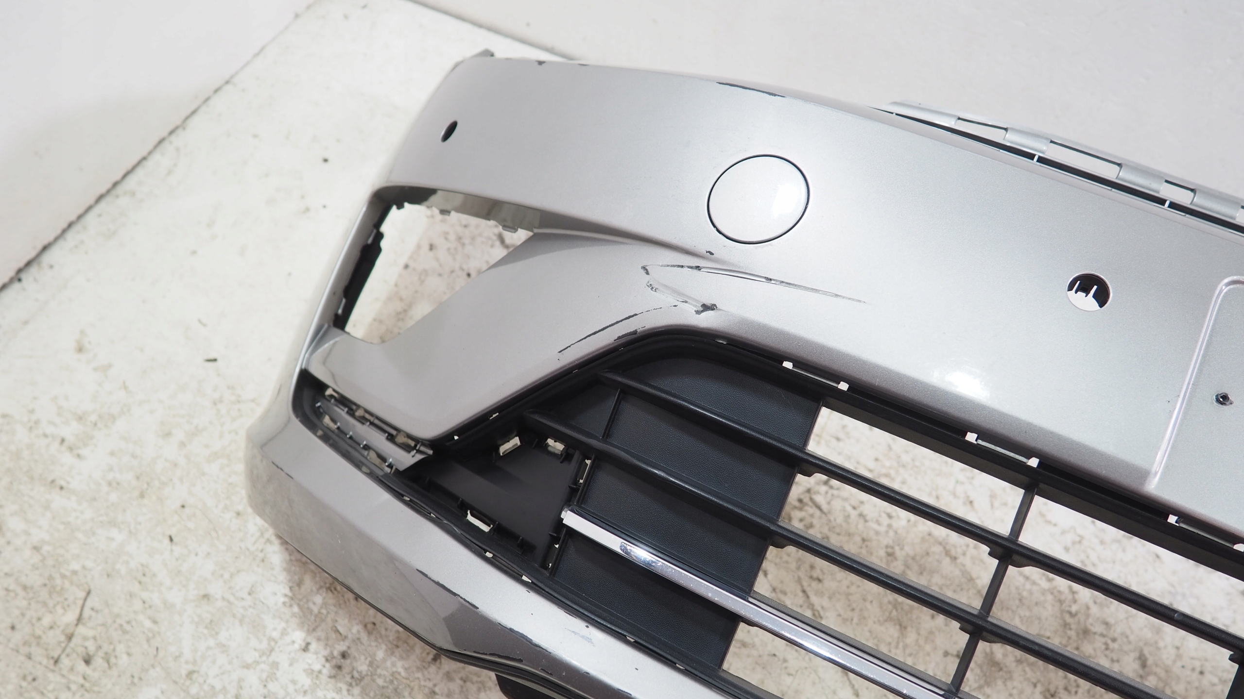 VW Golf VII Sportsvan bumper front front 510807221F