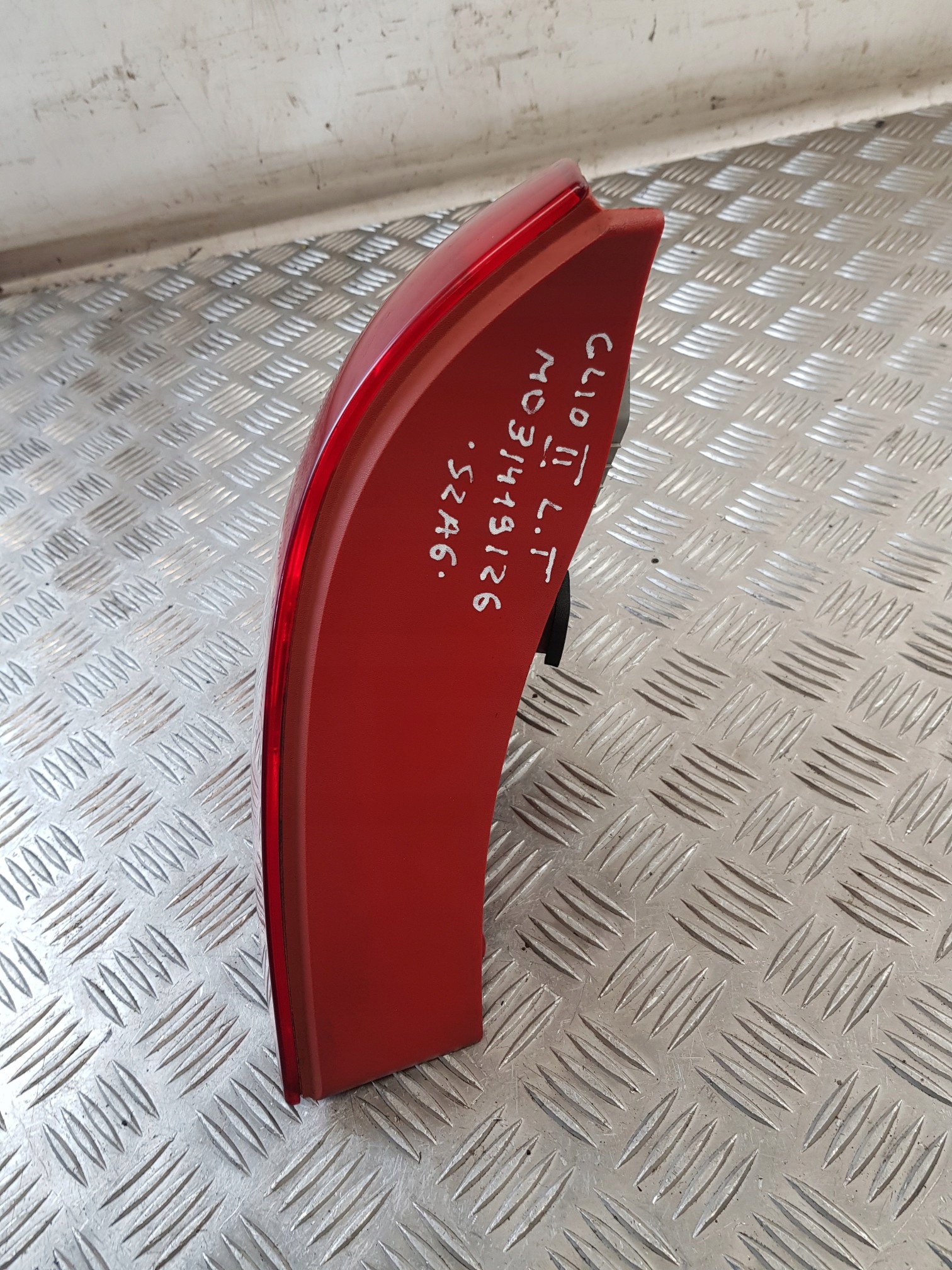 light left rear part + WKLAD 8200071413 RENAULT CLIO II 01R