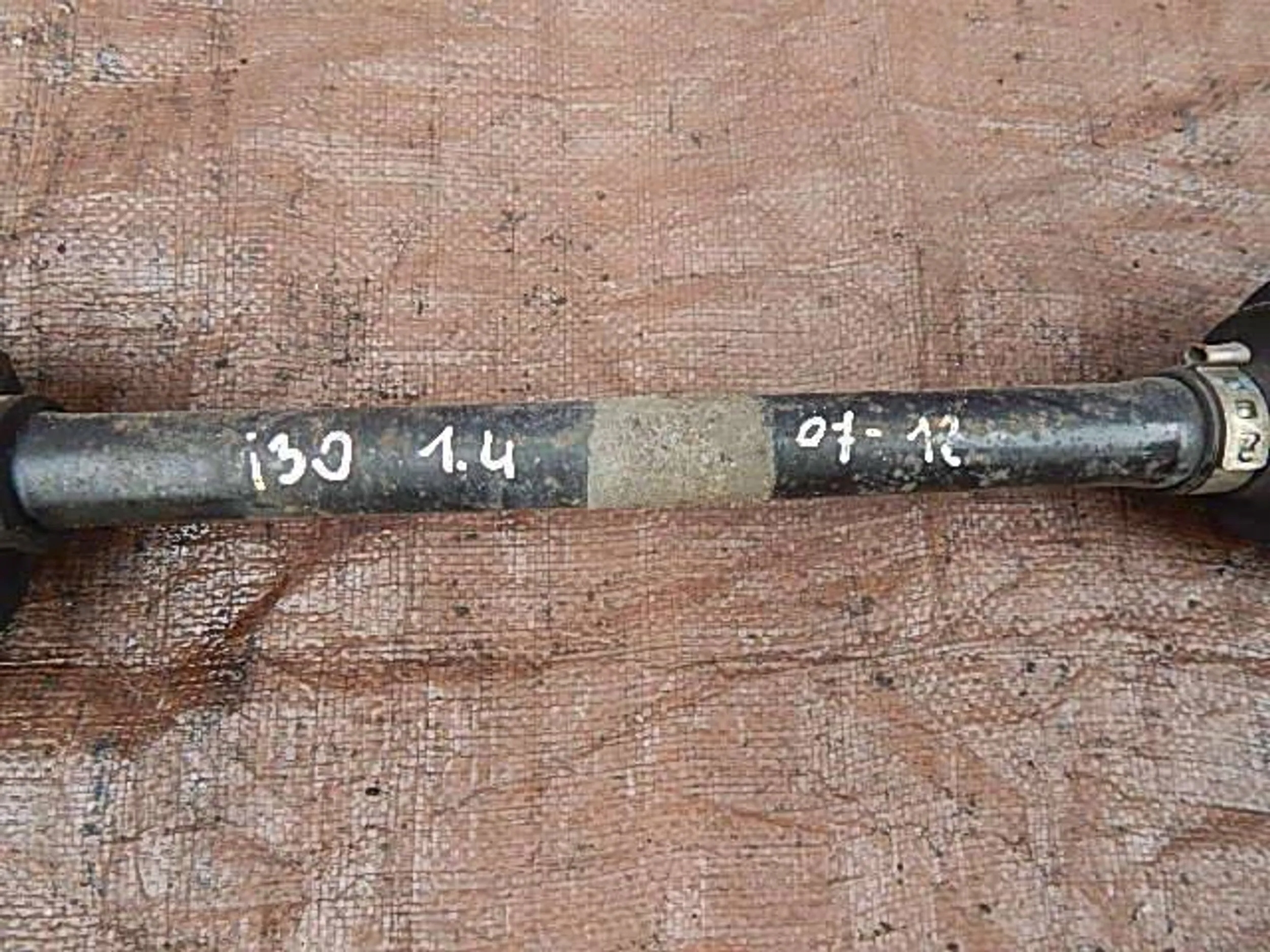 полуось левая Hyundai I30 1,4B 07-12