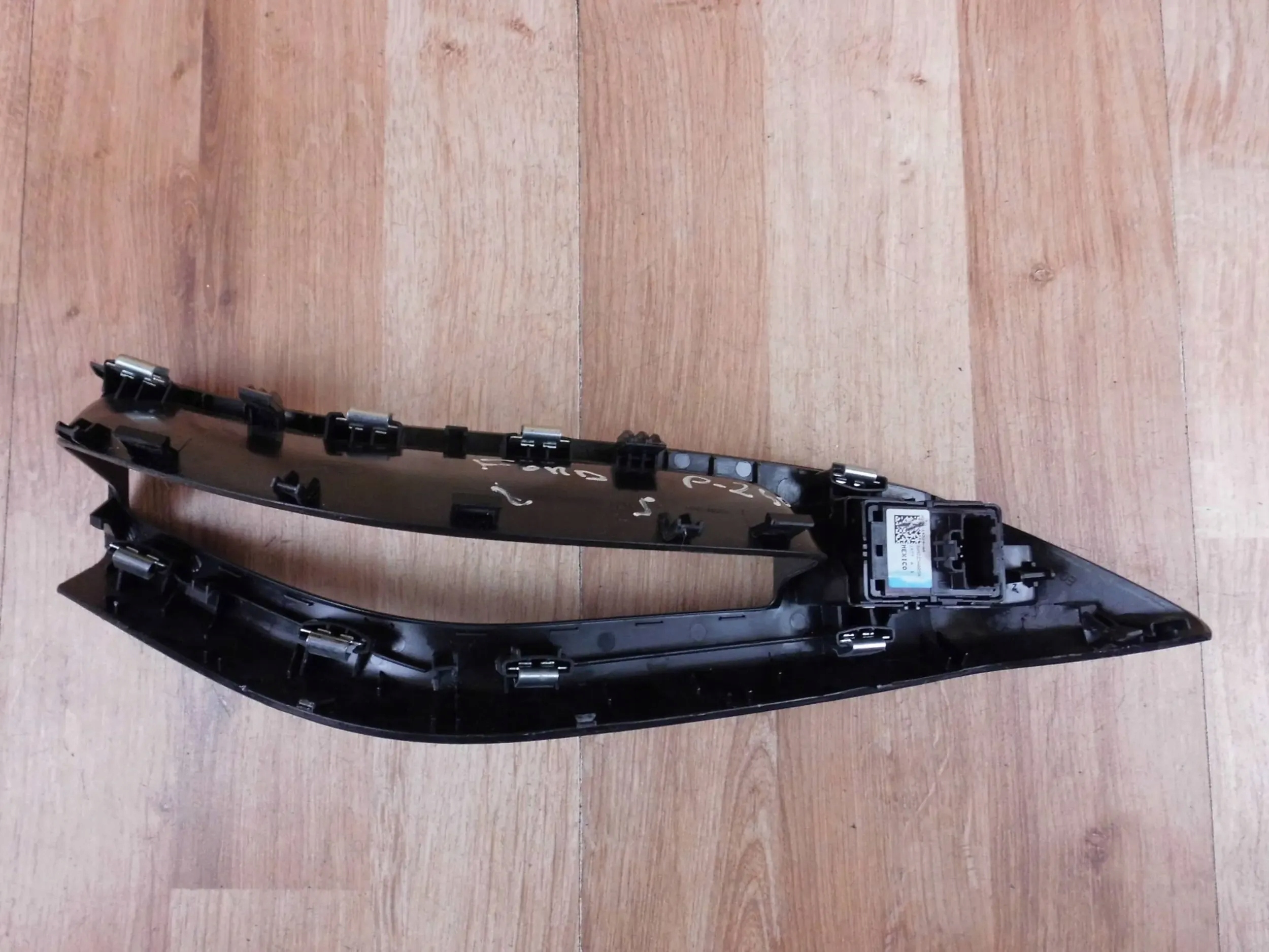Ford Fiesta MK8 panel window control switch right front front H1BB-A240A40