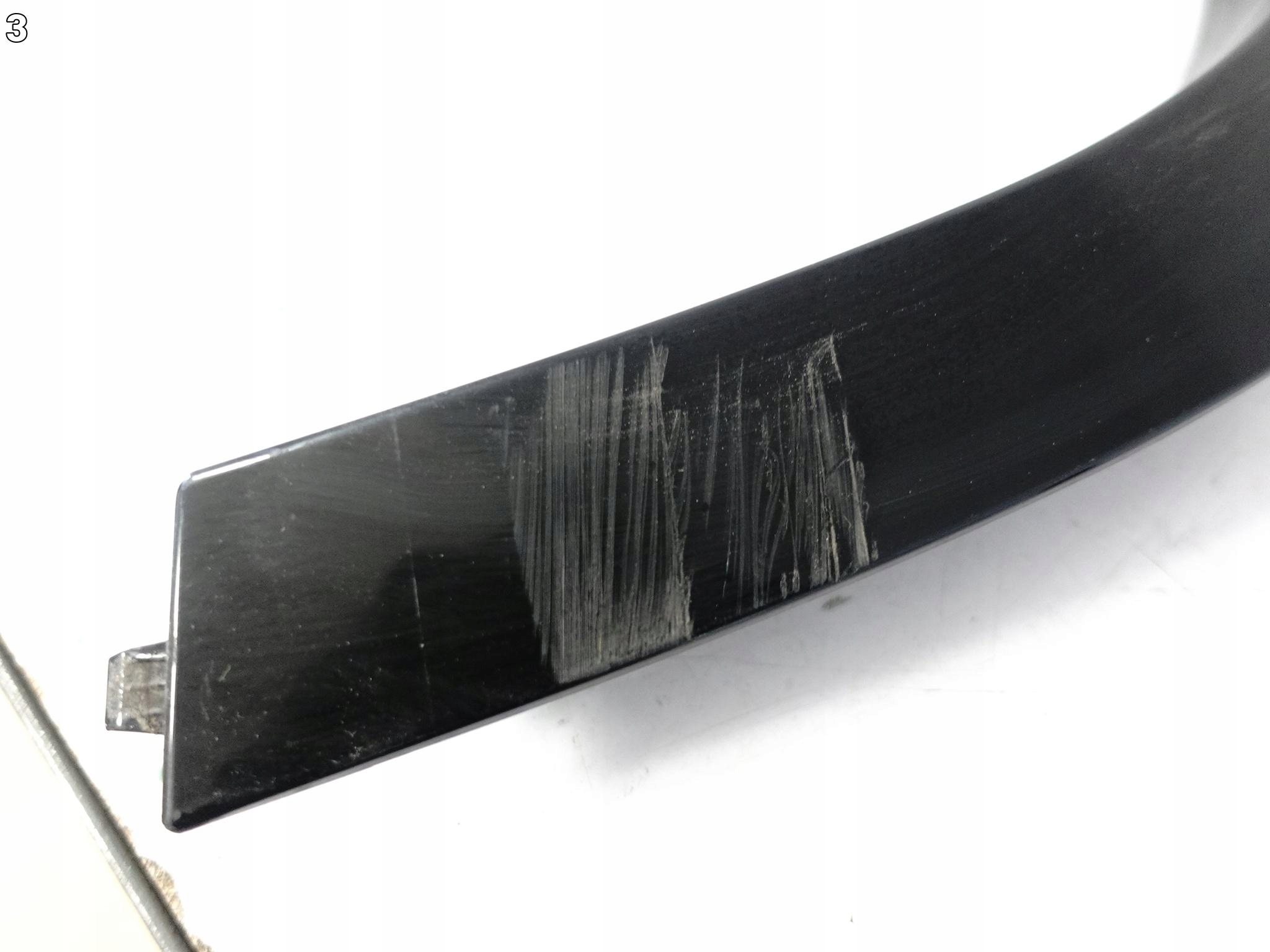 LAND ROVER DEFENDER L663 110 OCTA 24- moulding cap fender front right