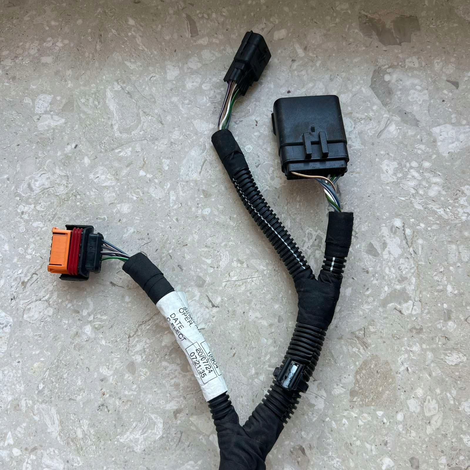 RENAULT DACIA bundle of a bumper front 253A94909R
