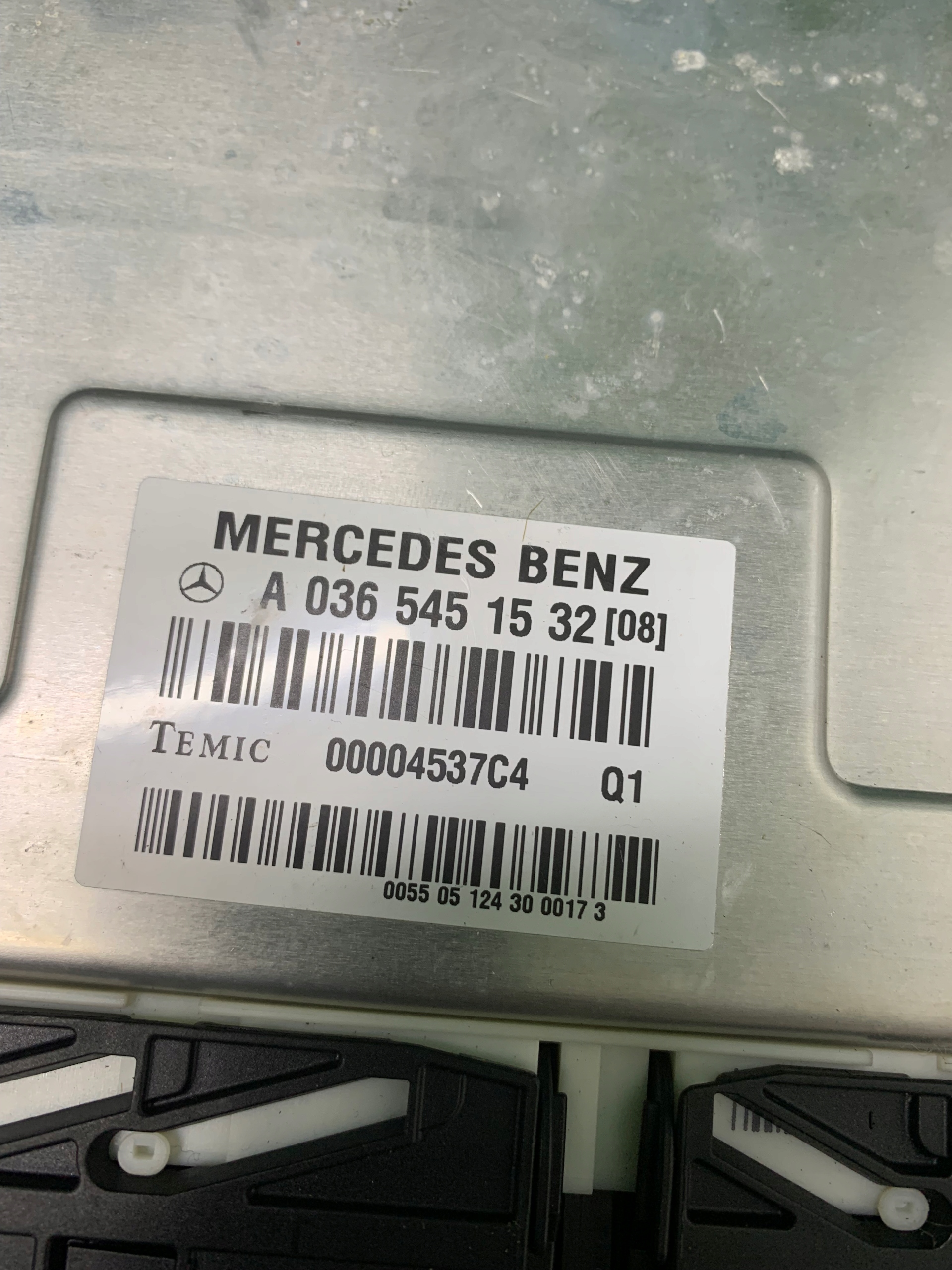 Mercedes W211 module control unit AIRMATIC A0365451532
