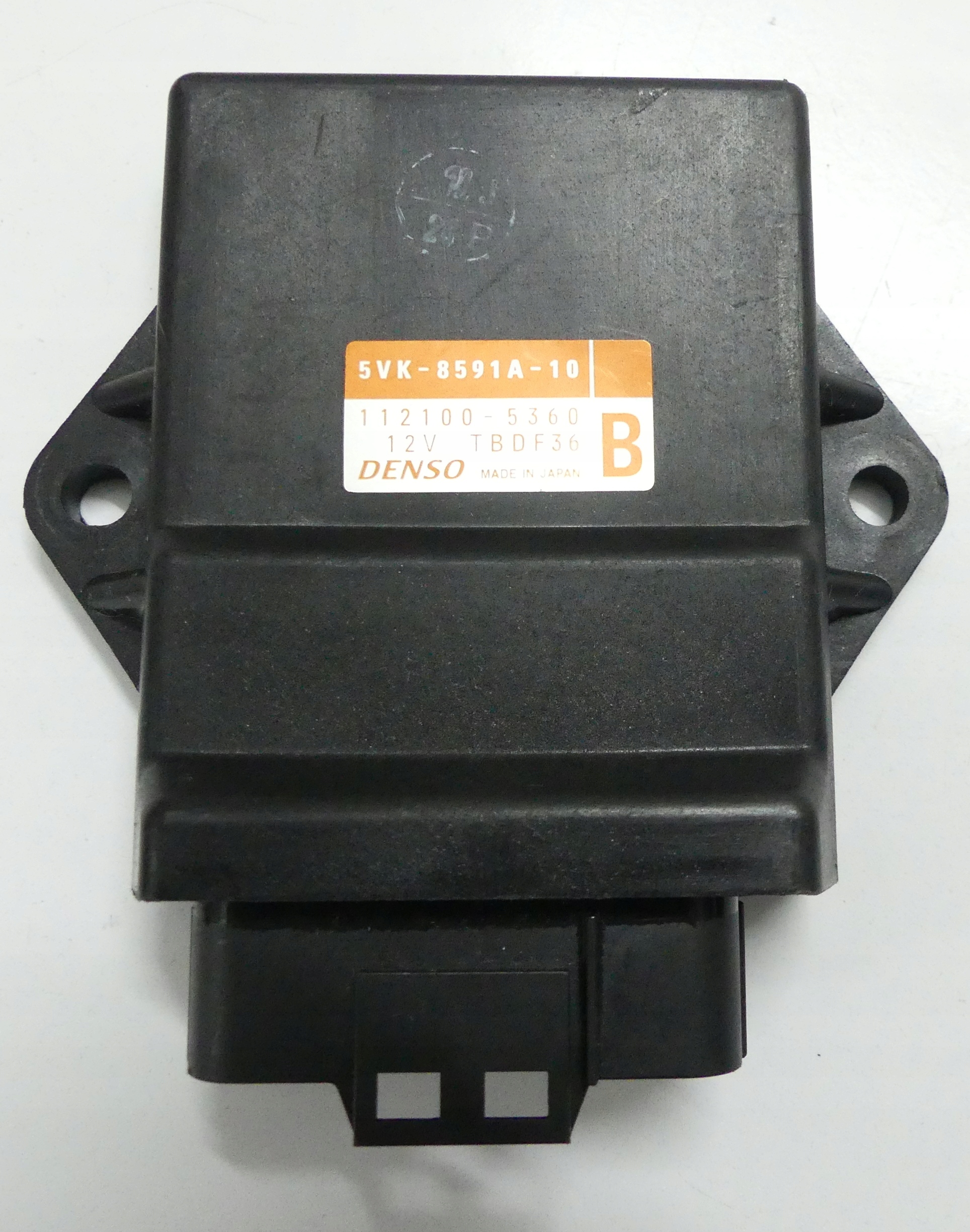 5VK-8591A-10 -ERY5Y4 - . КОМП'ЮТЕР ДРАЙВЕР МОДУЛЬ YAMAHA XTX XT 660