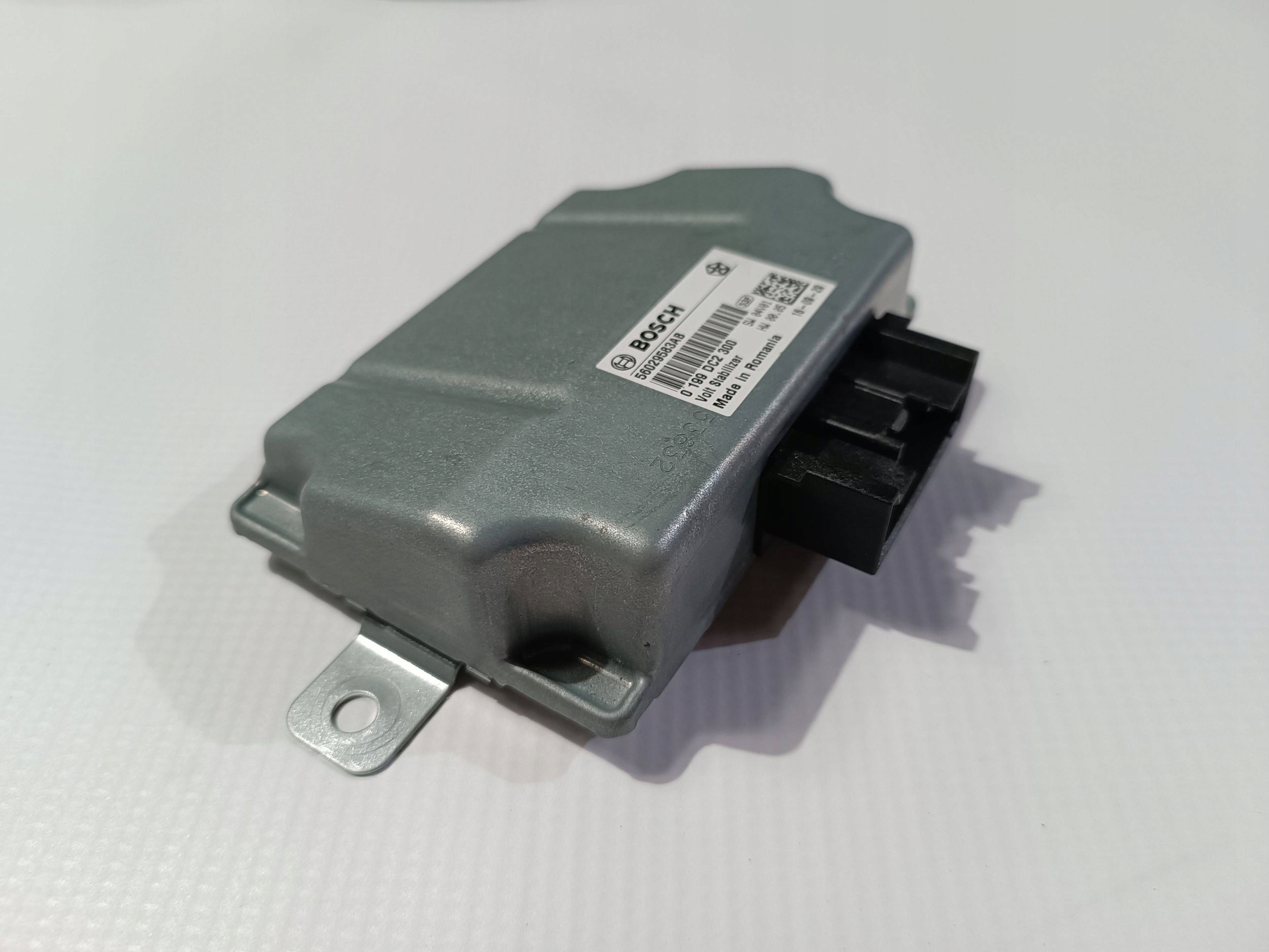 modulo Centralina stabilizator di tensione Maserati Ghilbi SQ4 2013