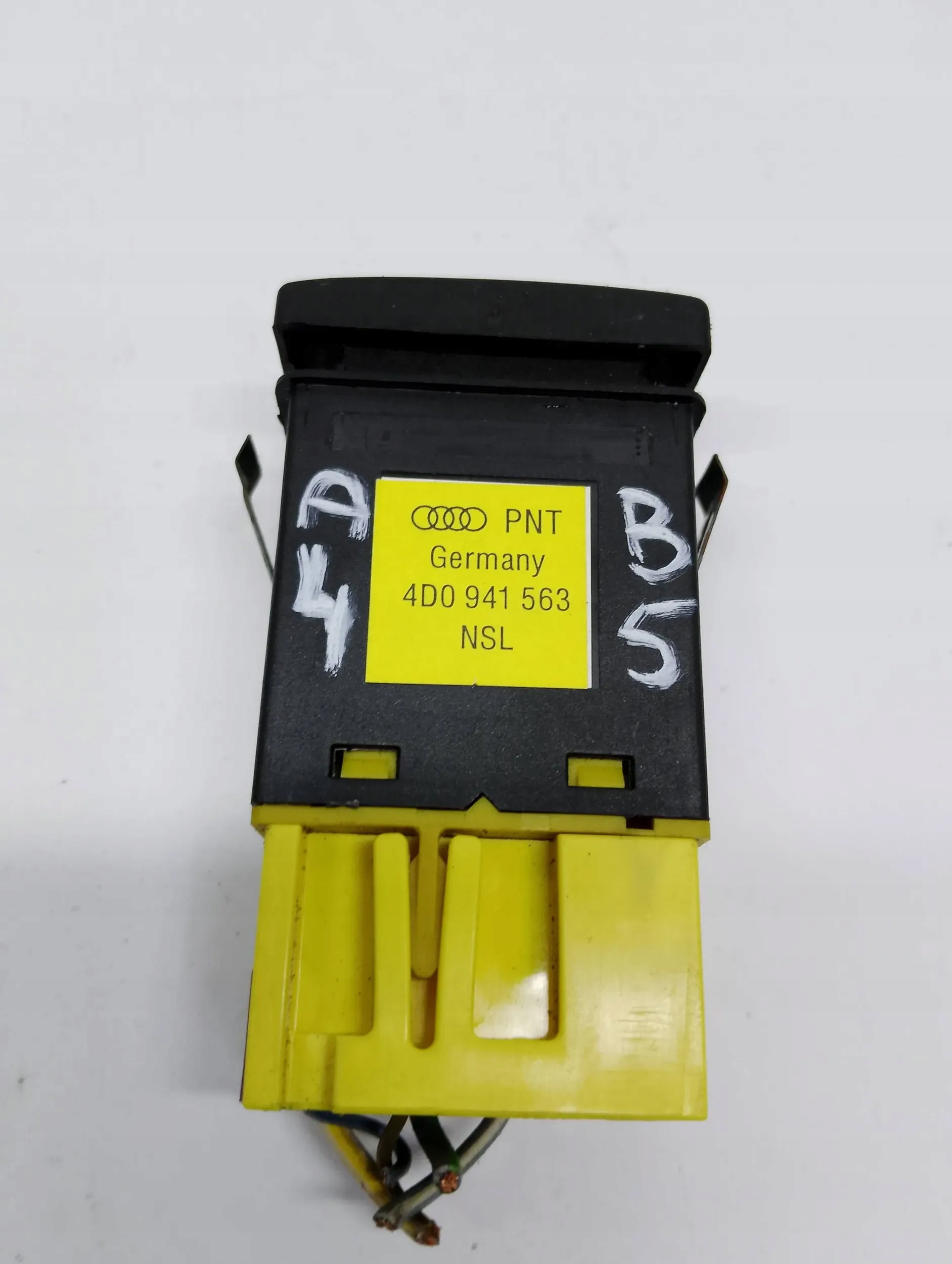 switch light switch przeciwmgielnych Audi A4 B5 4D0941563