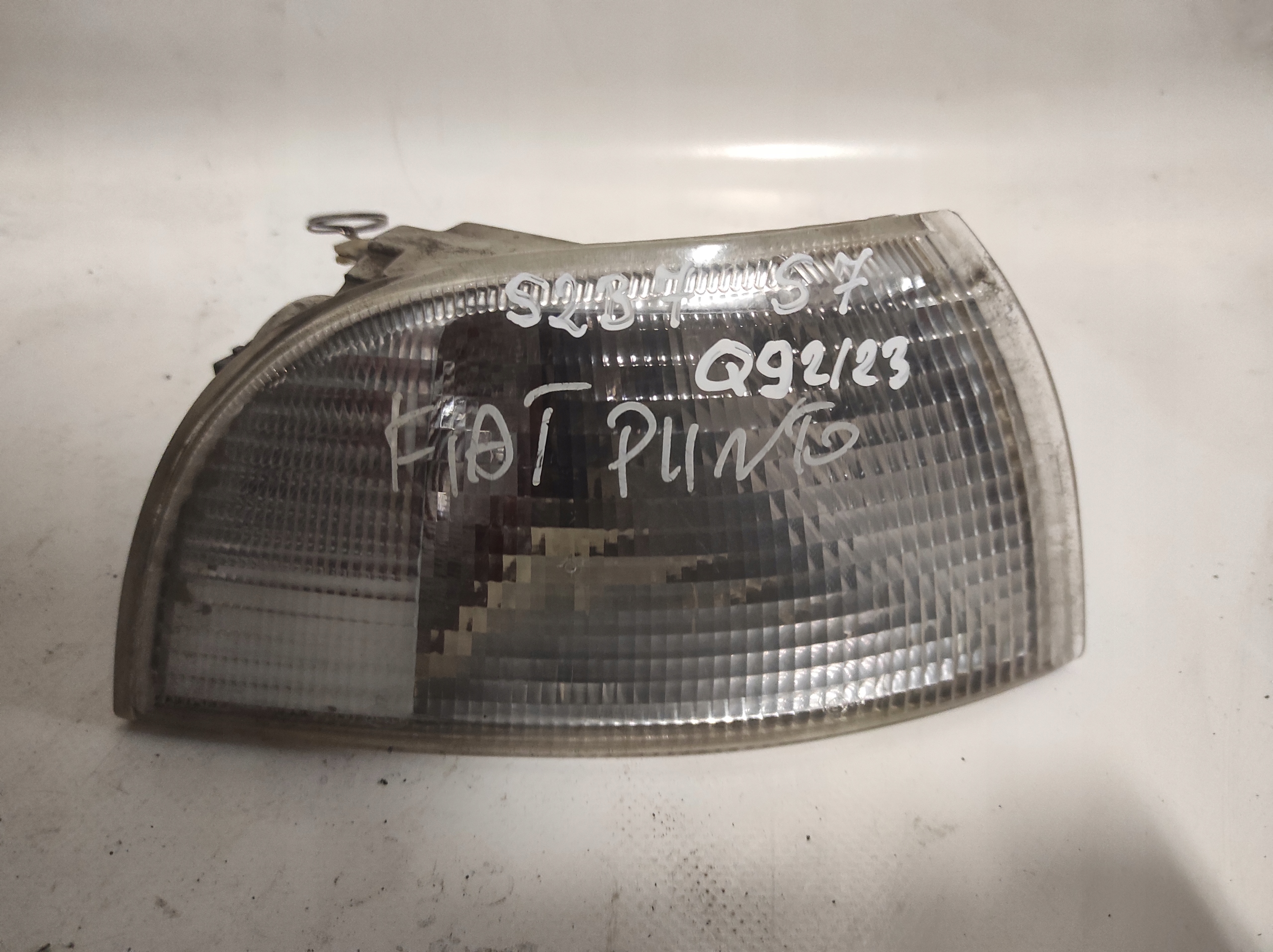 indicator front right BIALY FIAT PUNTO and 1