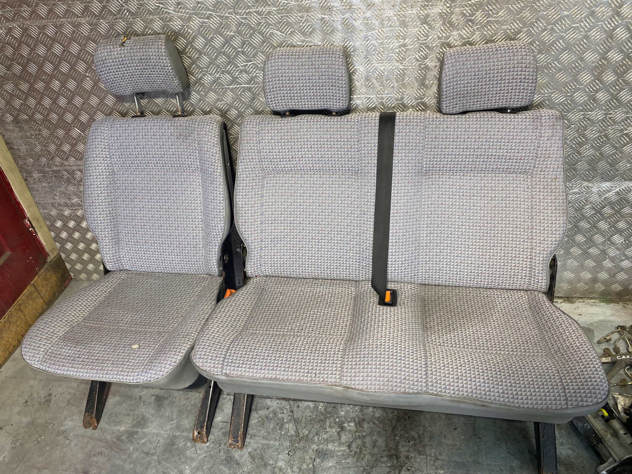 Volkswagen t4 сиденье ii ряд правый koziolek диван