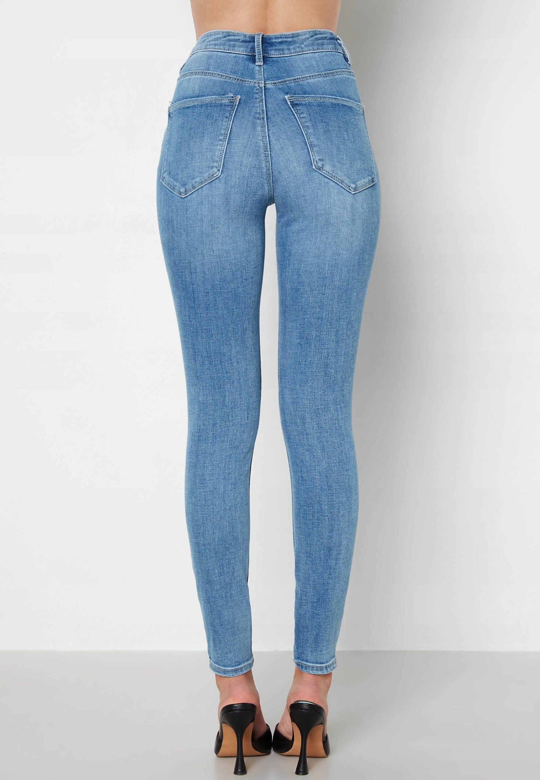 KLASYCZNE SPODNIE JEANSY RURKI WYSZCZUPLAJĄCE Rozmiar 1