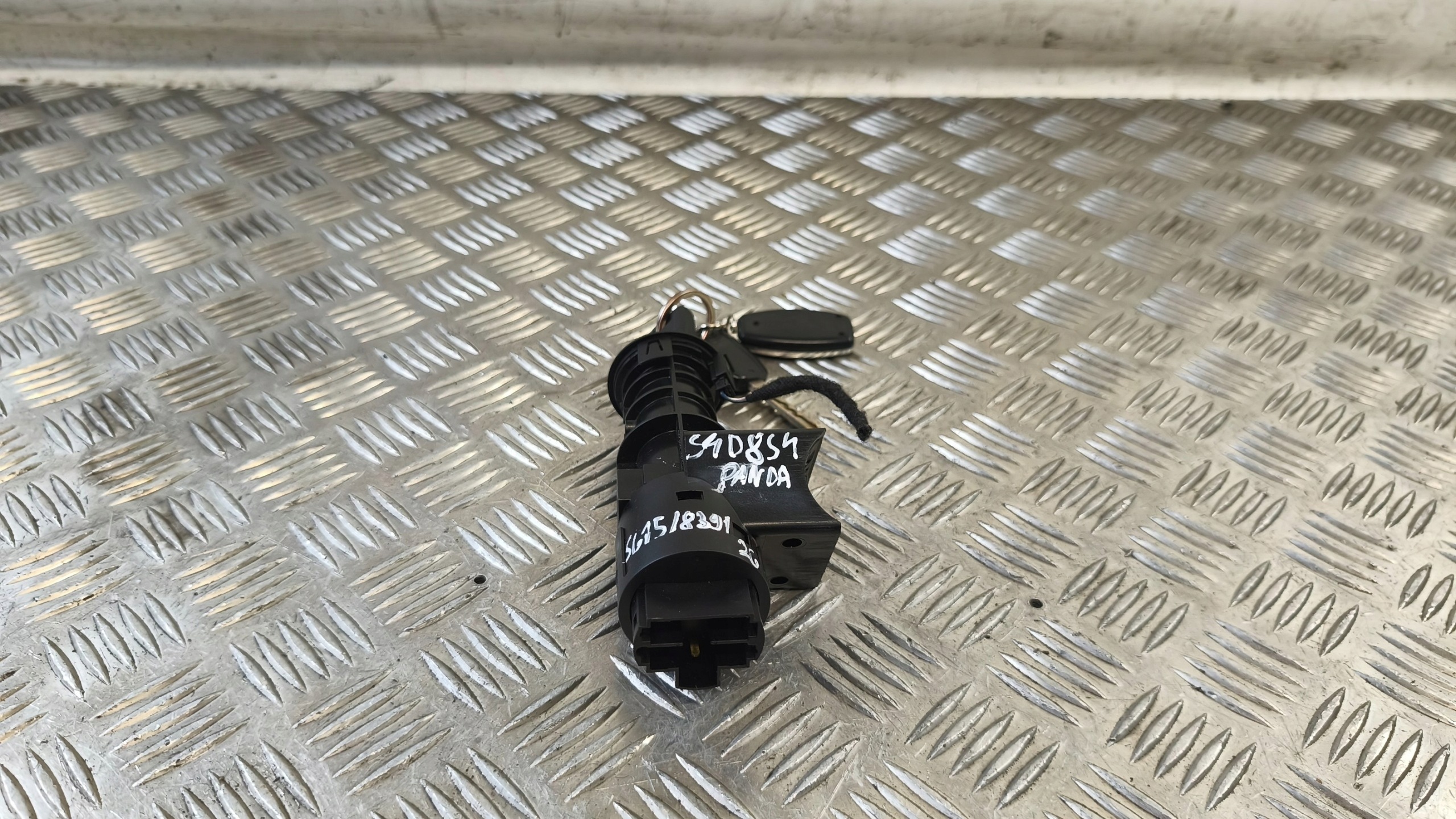 ignition FIAT PANDA II 2011r 46845361