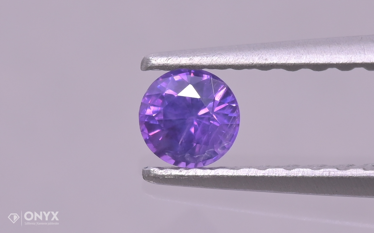 Fazetovaný safír kulatý fi 3 mm