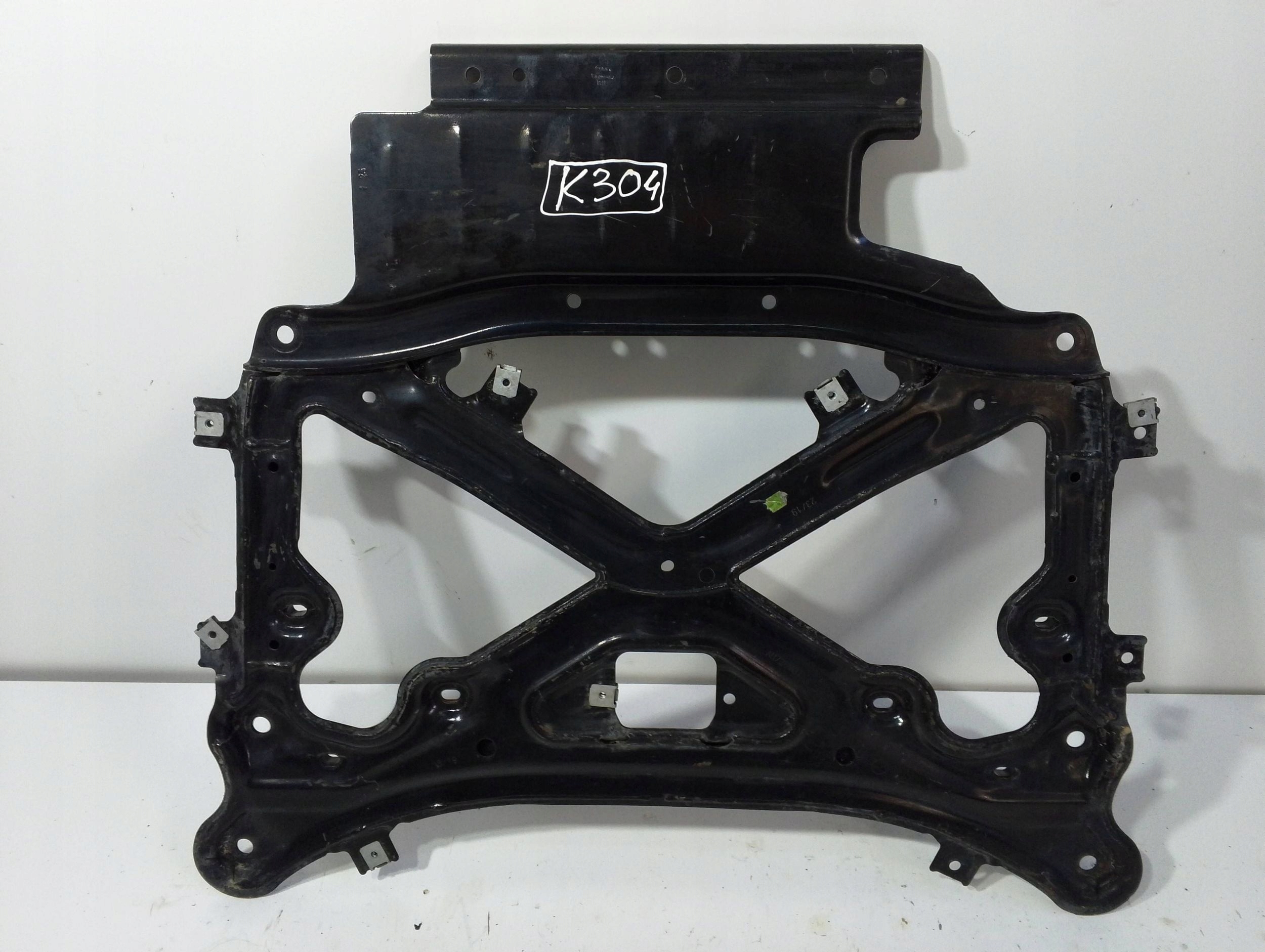 Audi Q7 4M Porsche Cayenne axle beam front 4M1399345C (K304)