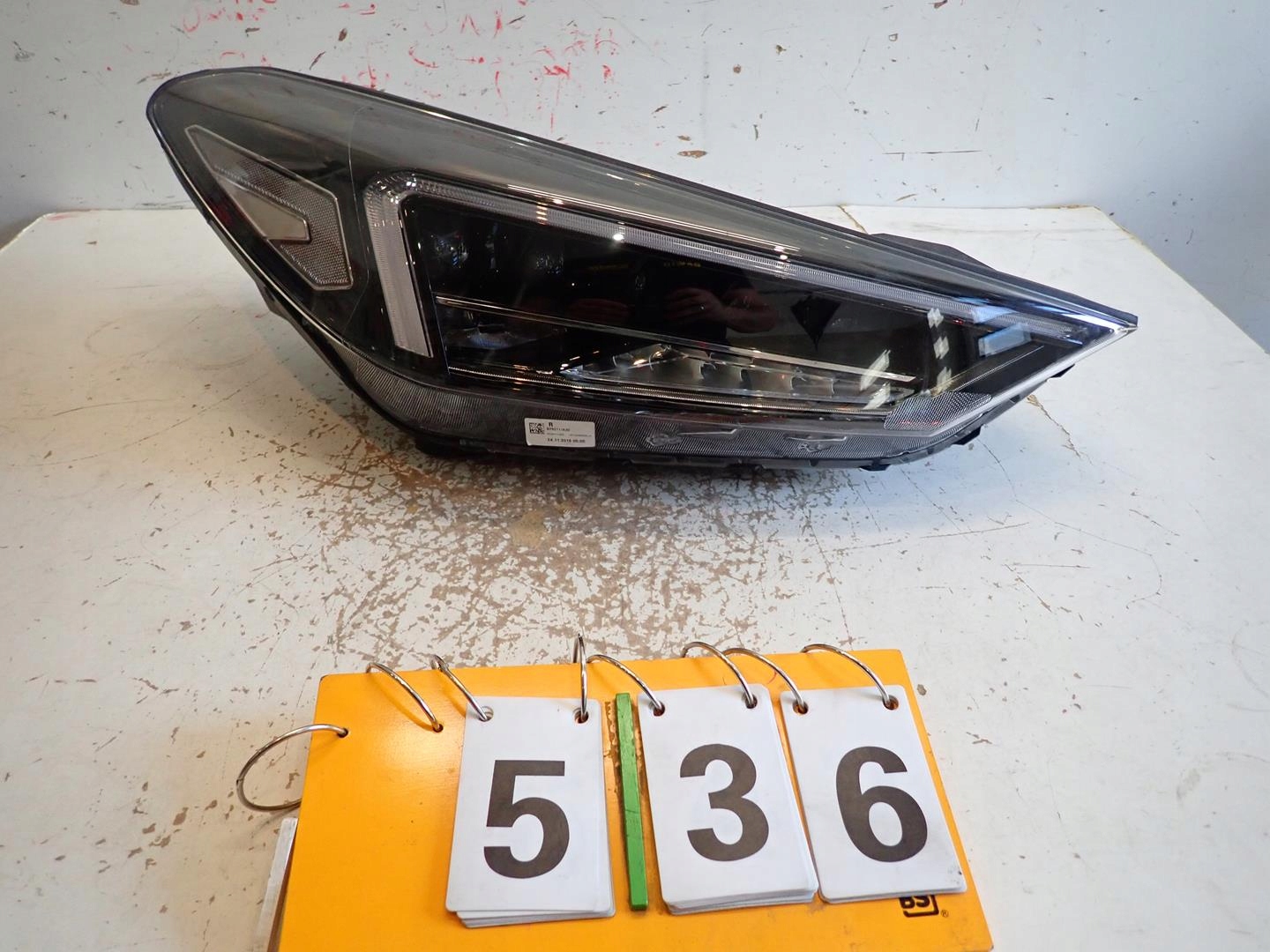 light right HYUNDAI TUCSON III LIFT 18- FULL LED