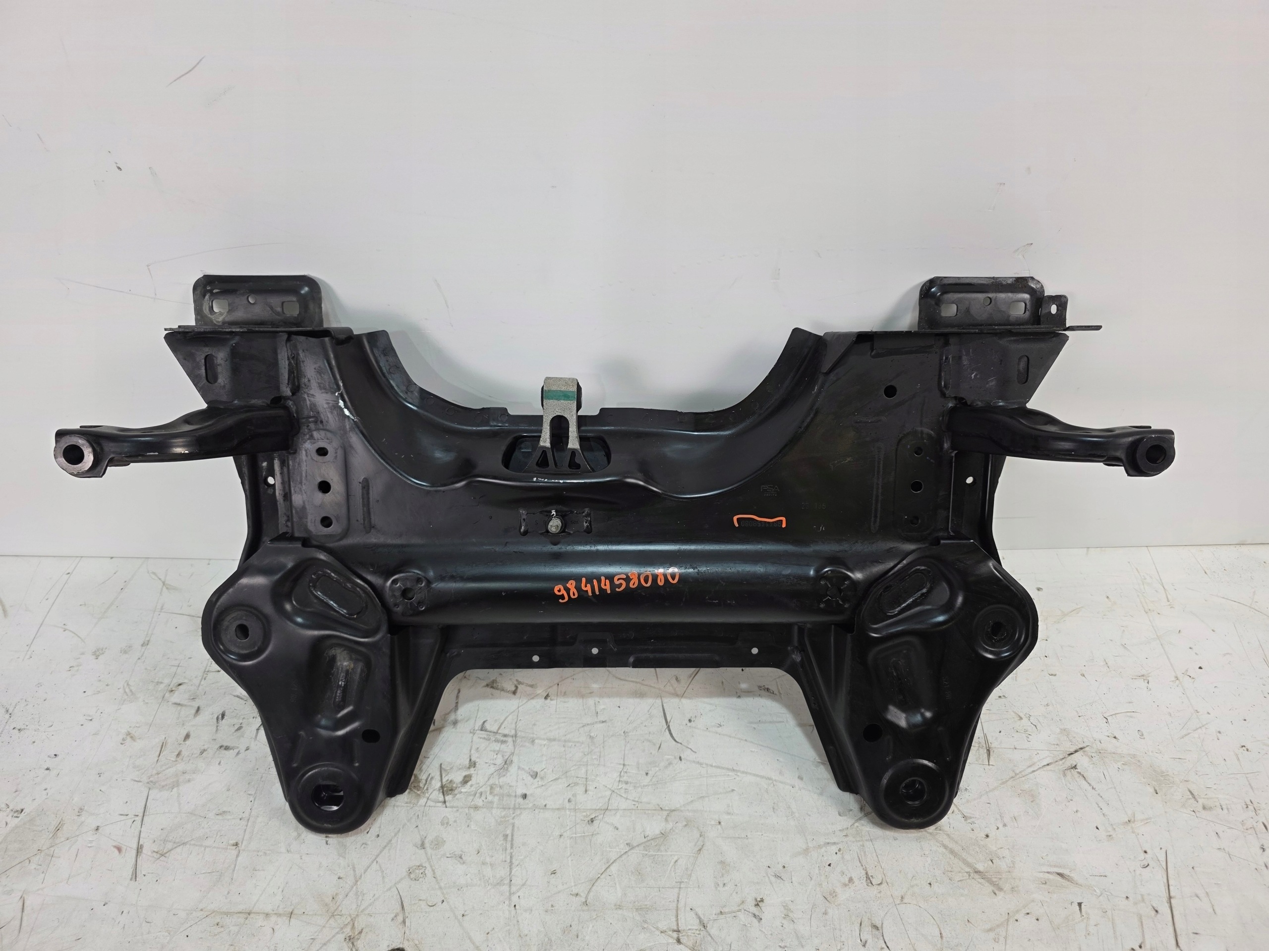 axle beam axle beam front JEEP AVENGER 9841458080