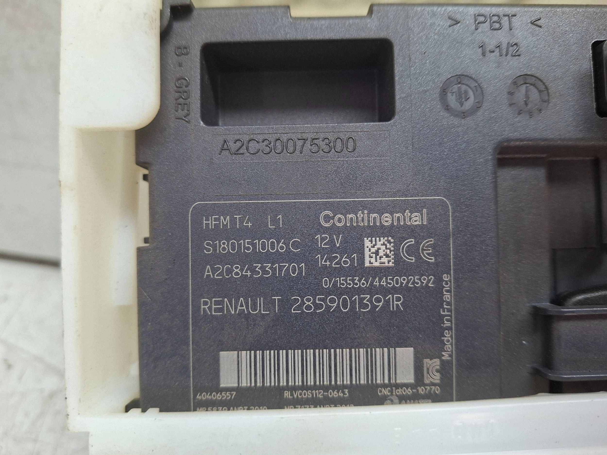 card reader 2X KARTA 285901391R A2C84331701 RENAULT