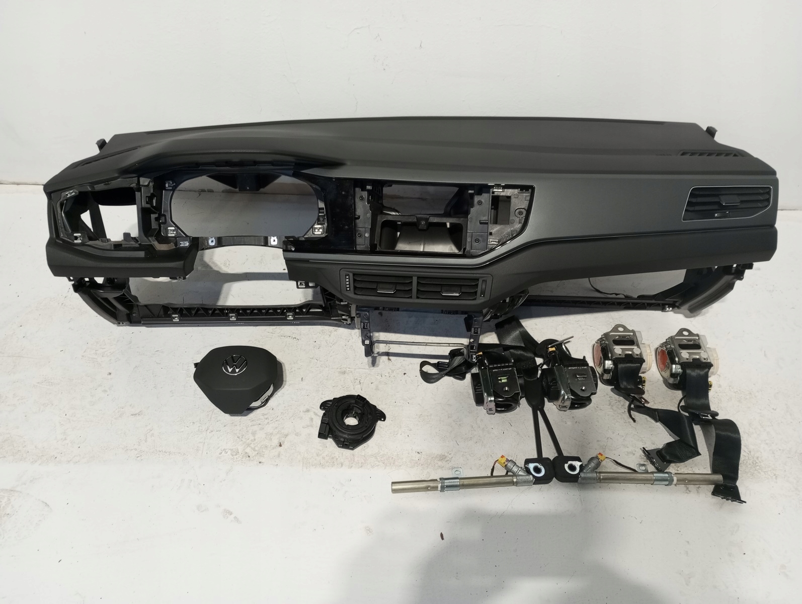 dashboard VW TAIGO 2G7