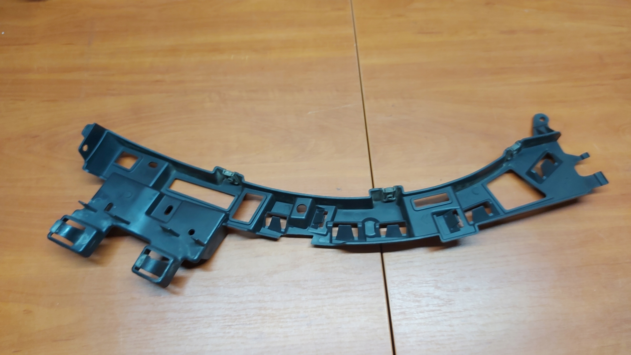 bumper bracket left rear part TOYOTA PROACE CITY 19