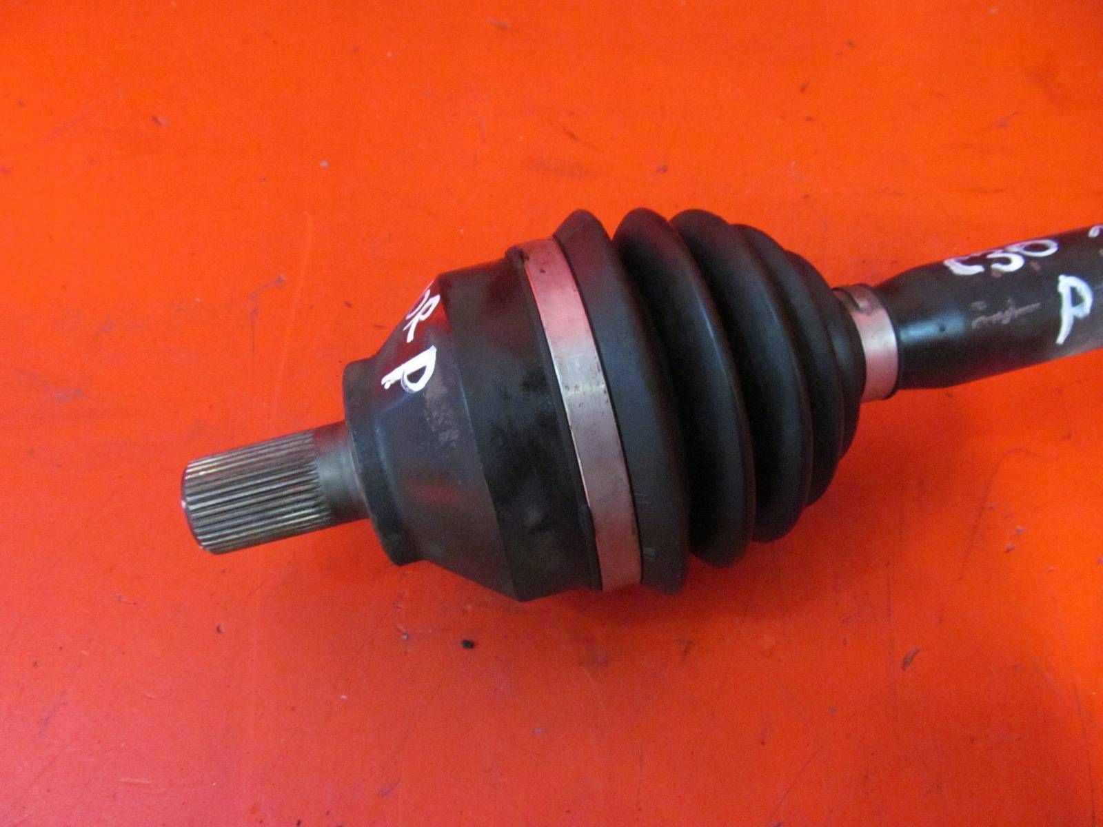 VOLVO C30 2.0 D S40 V50 semi-axis right front front AUTOMAT P31259795
