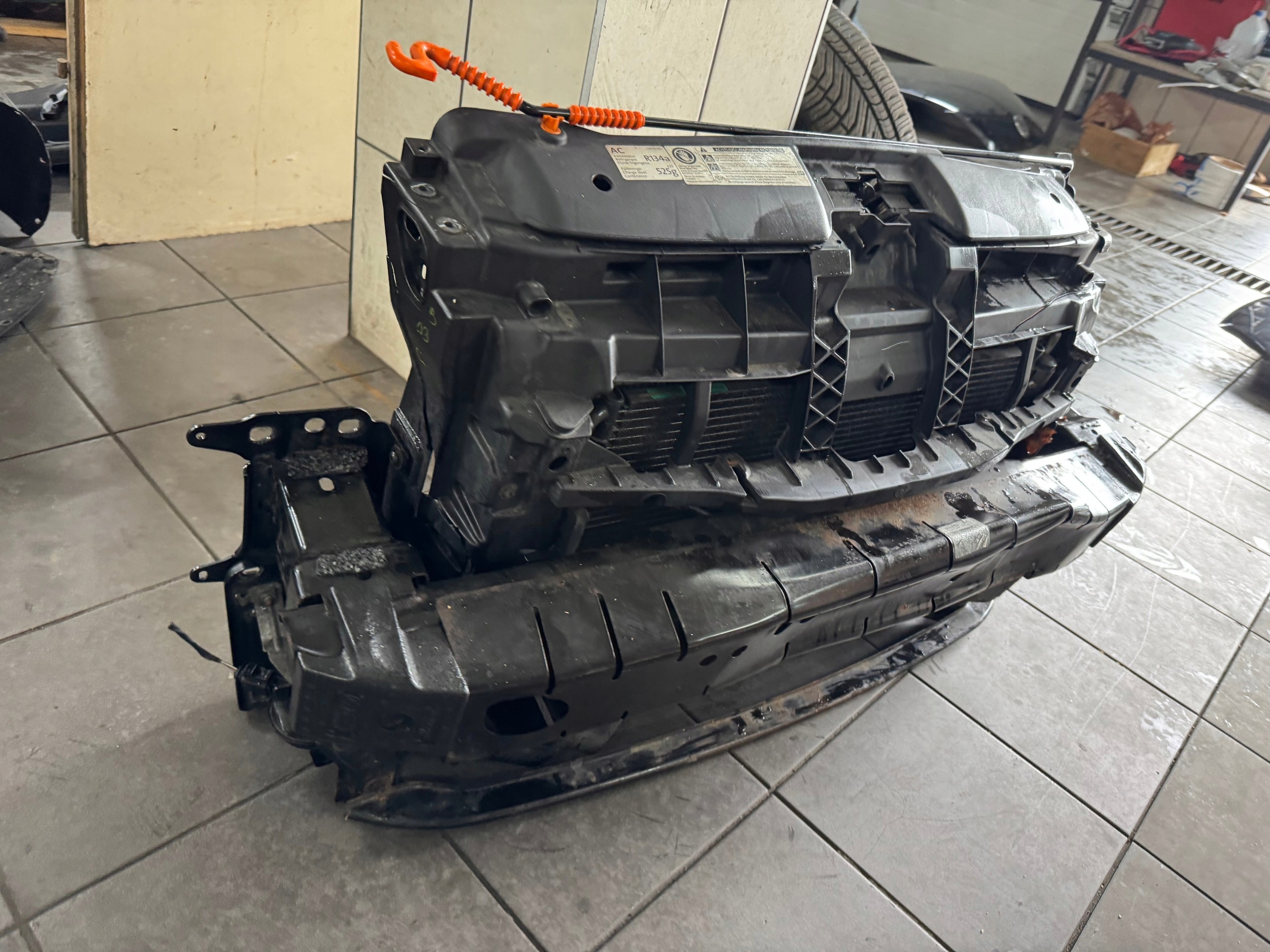 VW BEETLE 1.6 2.0 TDI front body wall front complete