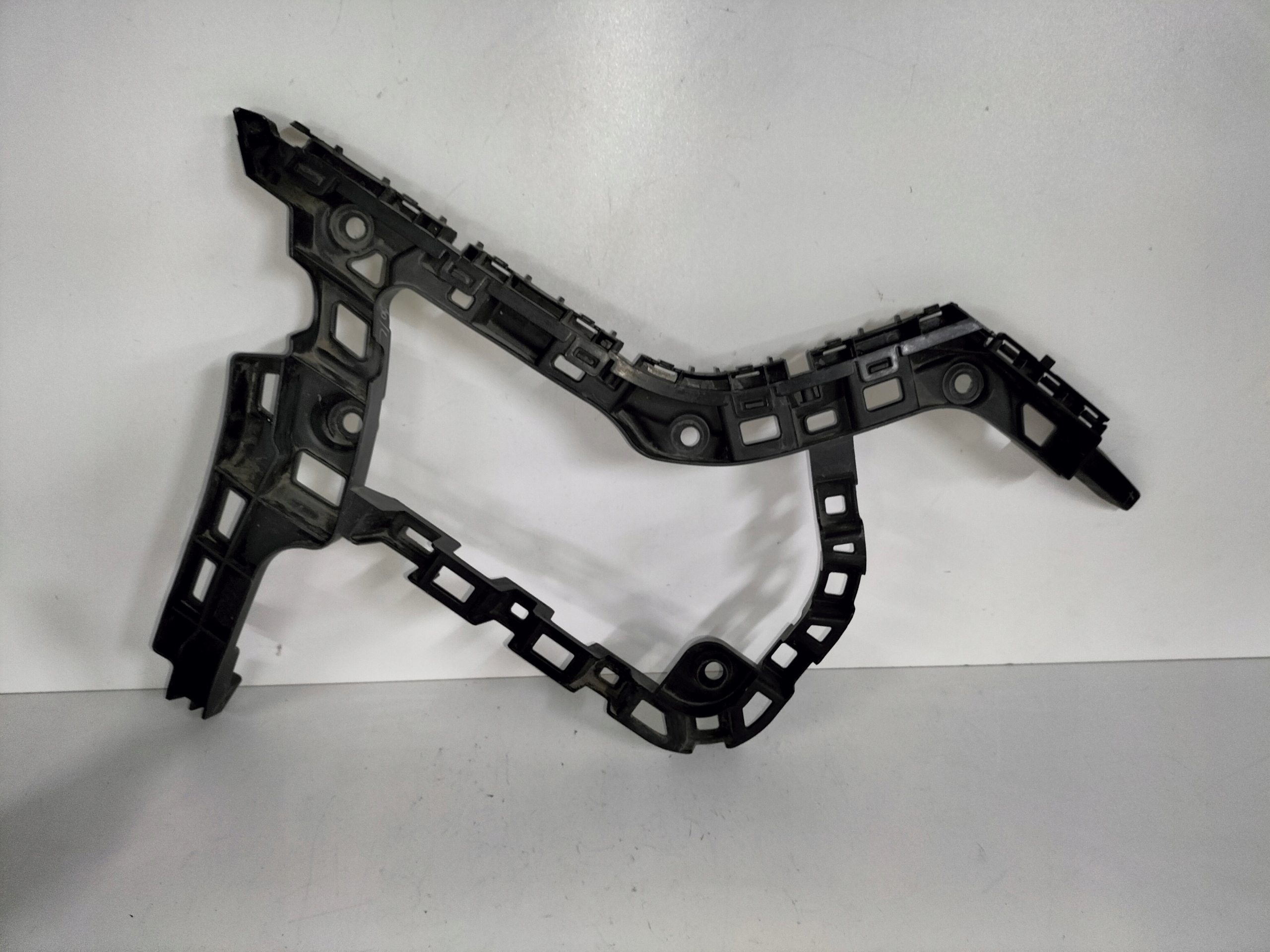 holder bumper bracket rear part left VW GOLF VII 7 12- KOMBI