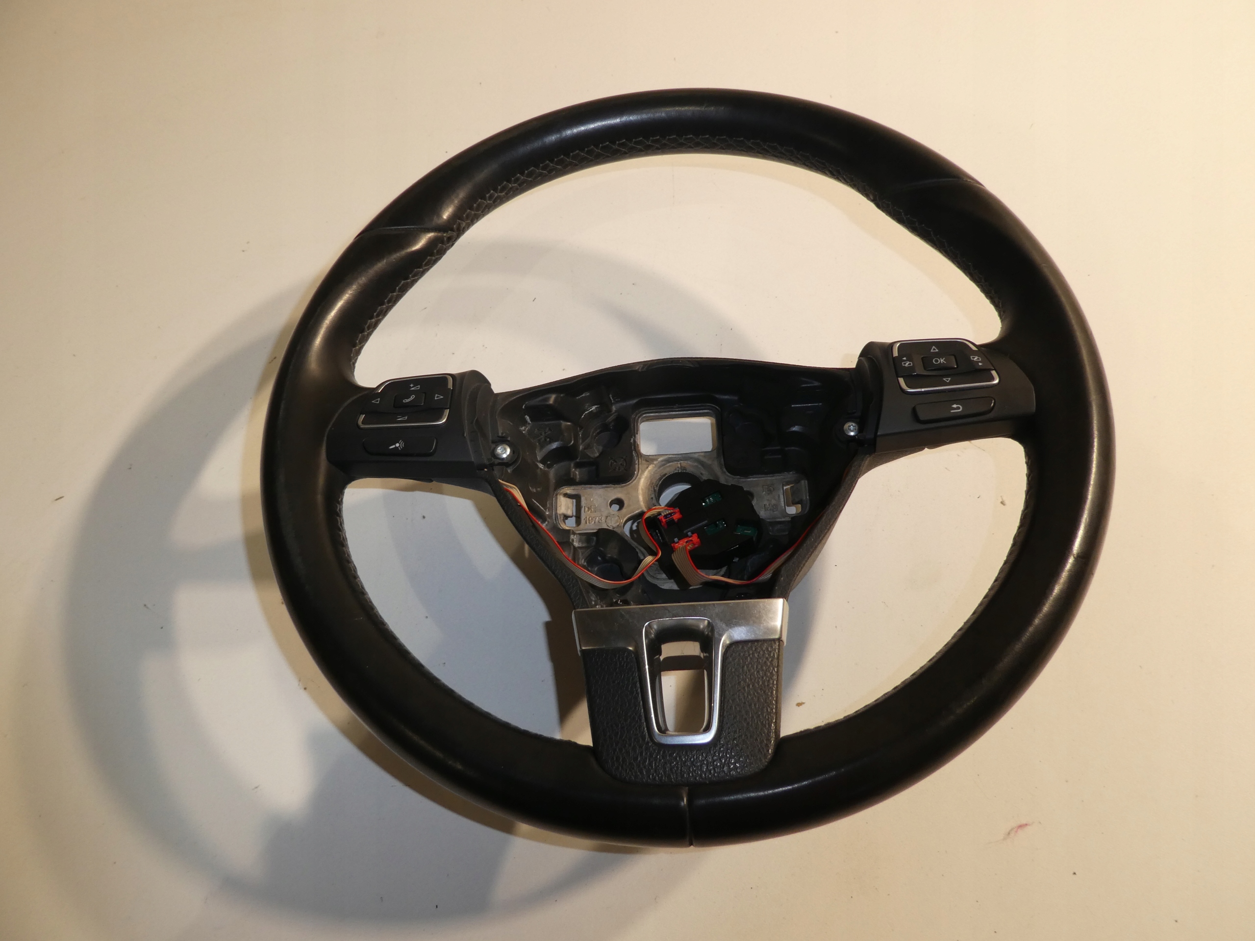 LENKRAD MULTIFUNKCJA VW GOLF VI TOURAN