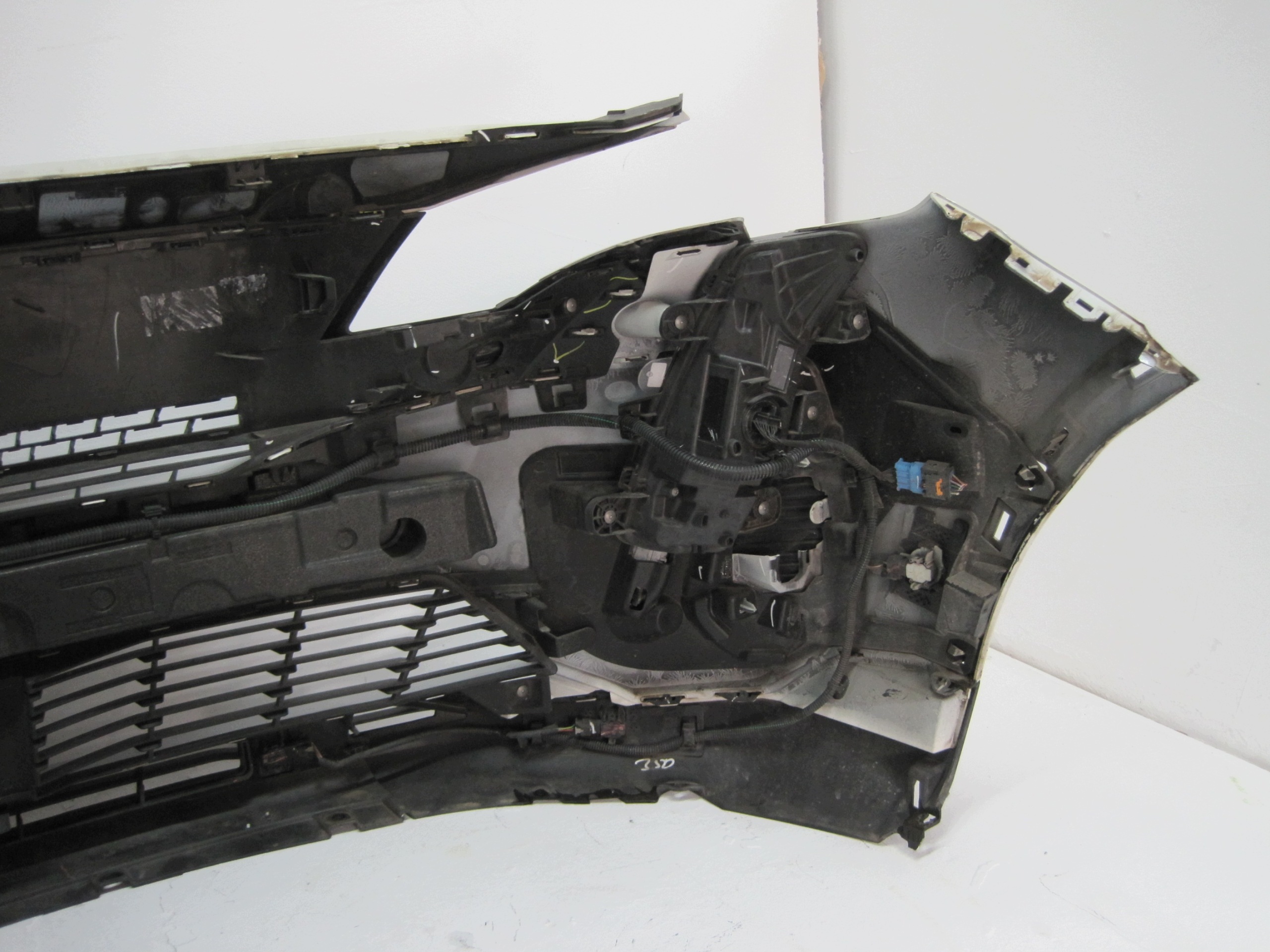 bumper PEUGEOT 3008 II LIFT 6 PDC 23R front front