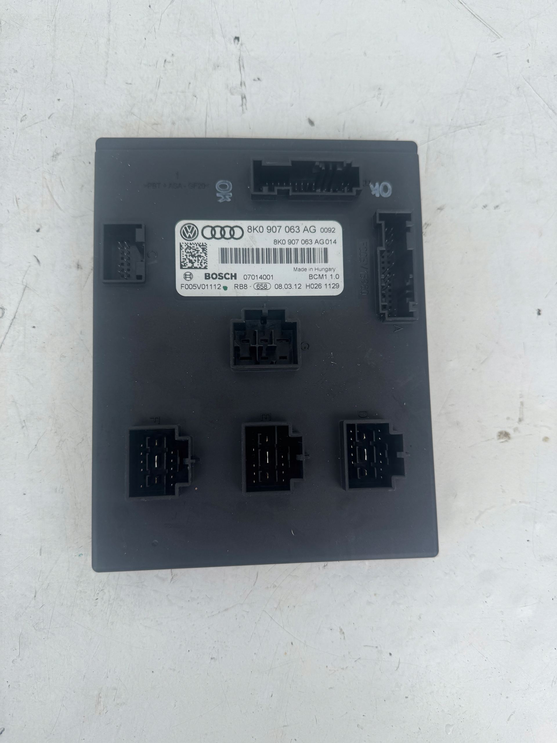 блок комфорта Audi A4 B8 РЕСТАЙЛИНГ 8K0907063AG -