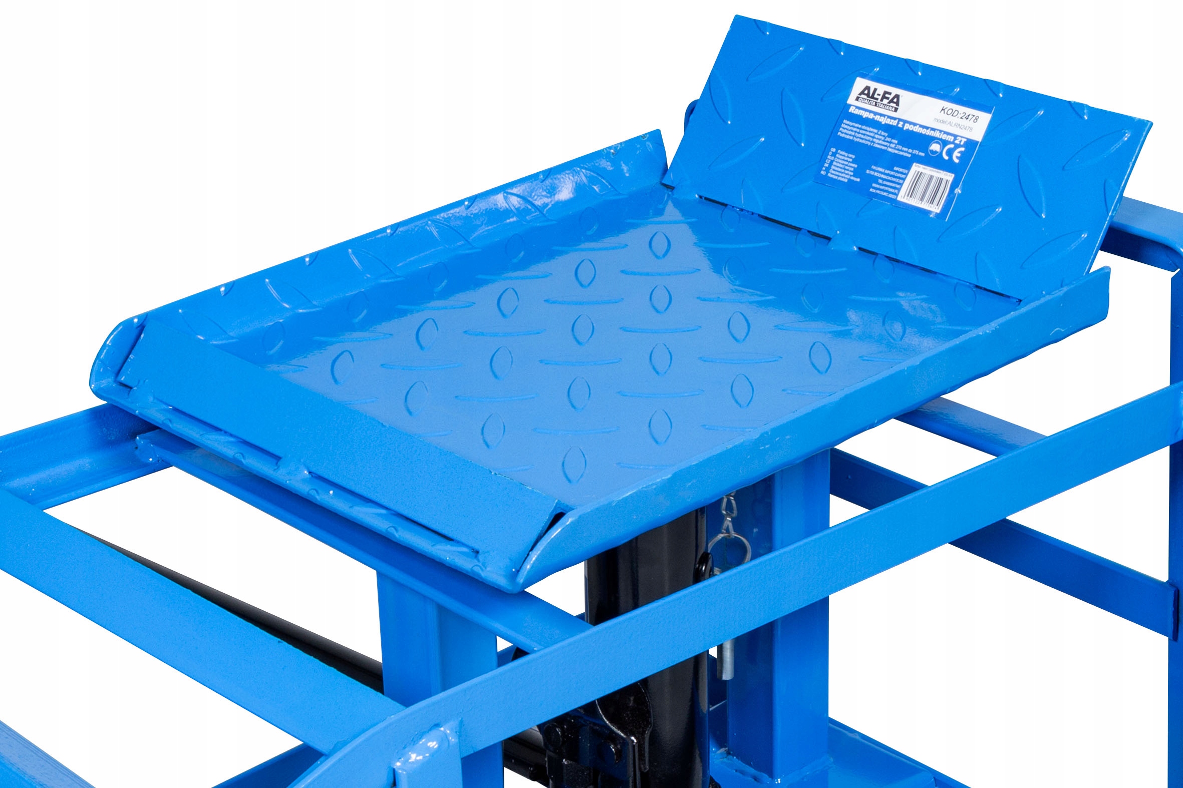 RAMPA NAJAZDOWA Z PODNOSNIKIEM 1 SZTUKA Marka Al-Fa