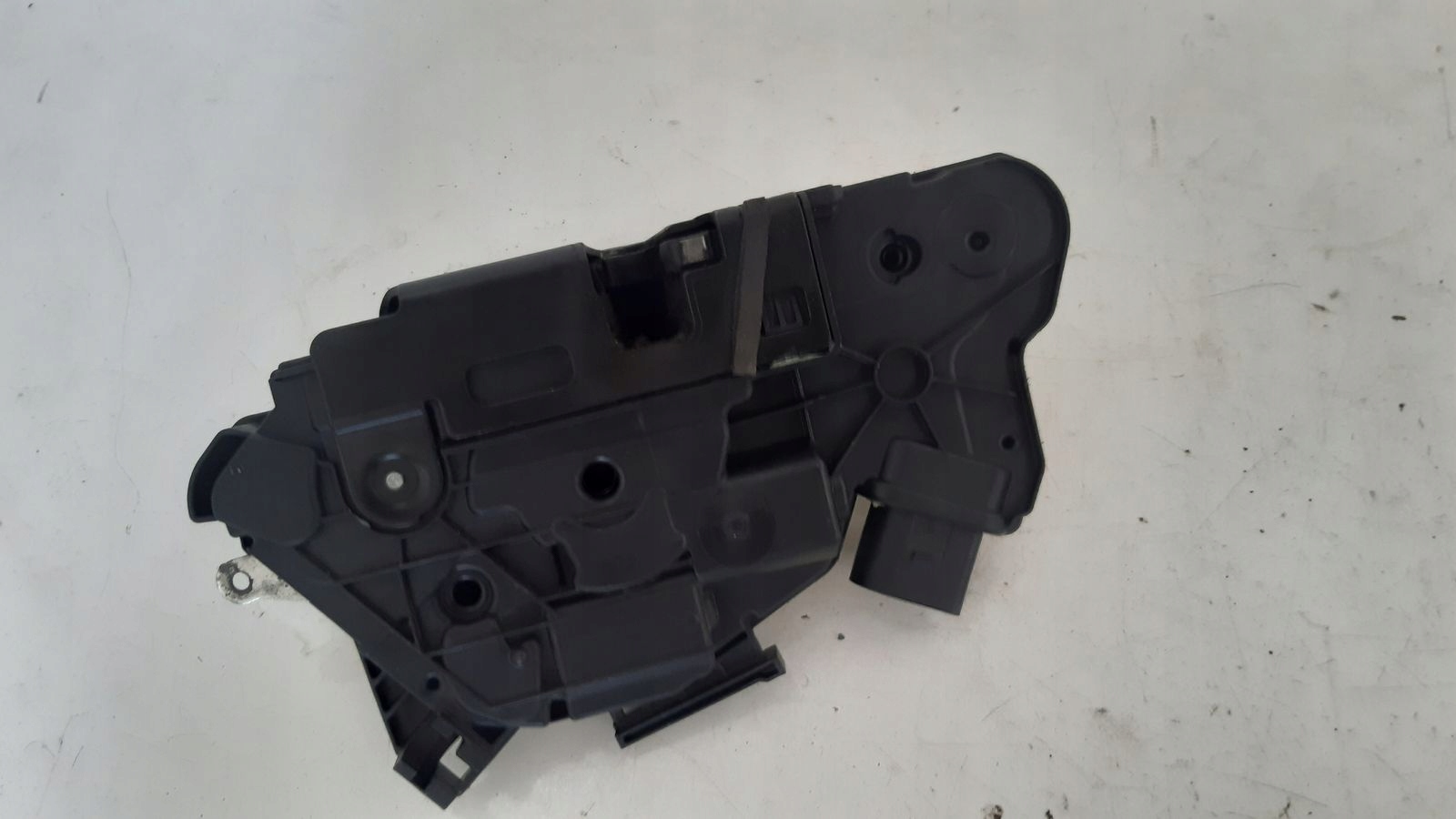 lock door front front left Seat Ibiza 6J 1,2 TSI LIFT