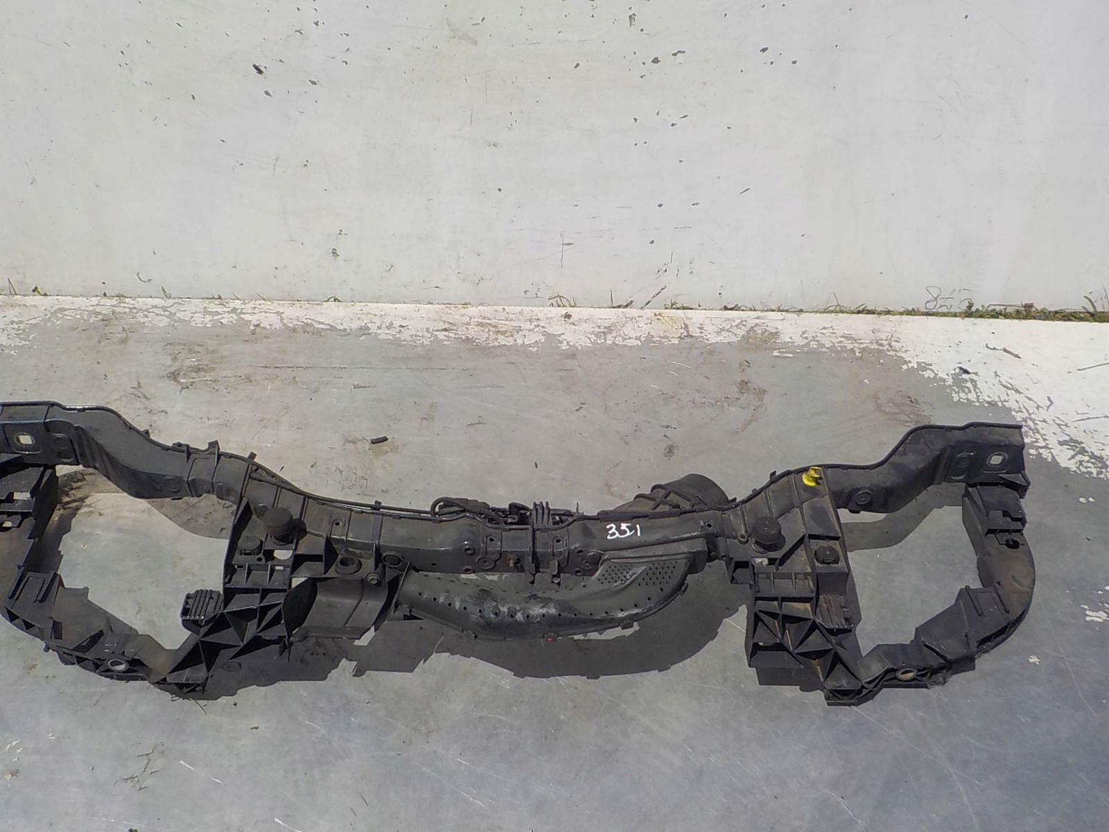 351 FORD FOCUS III MK3 support panel for radiators pillar iron OKULAR