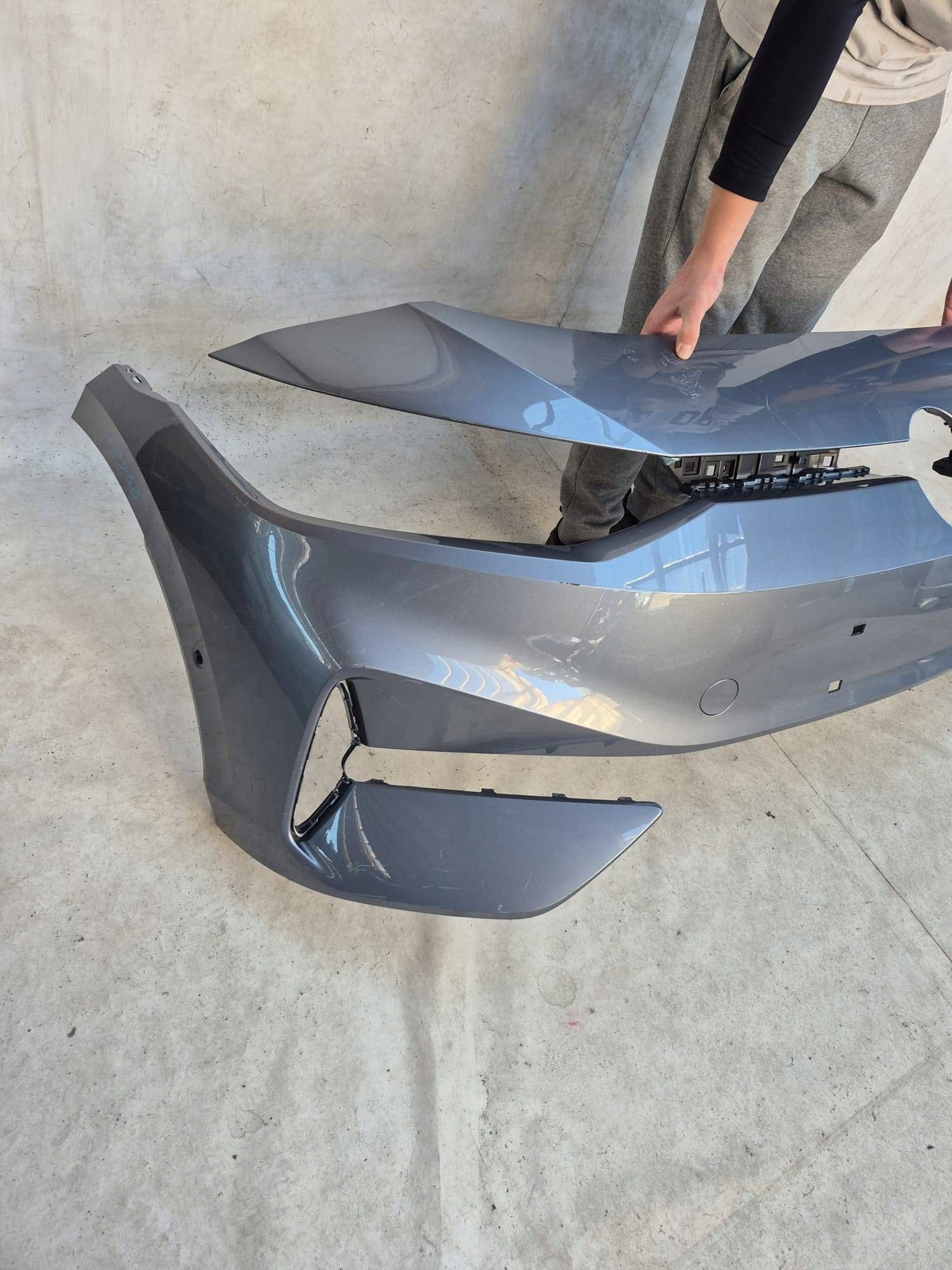 VW ID 7 ID.7 23-> bumper front front PDC