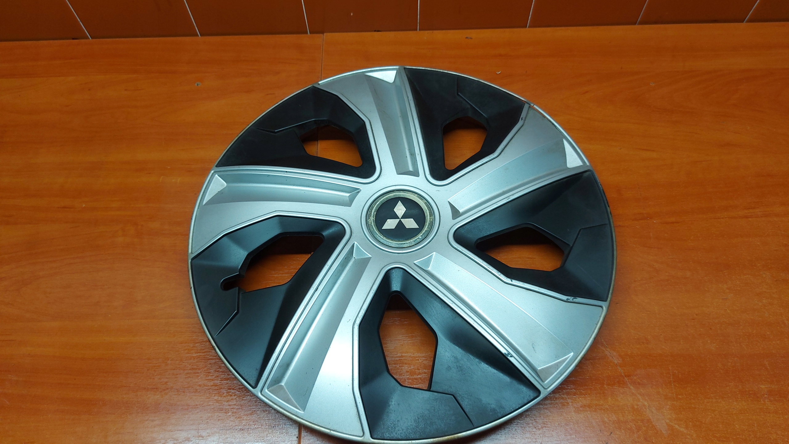 copri - 16" MITSUBISHI
