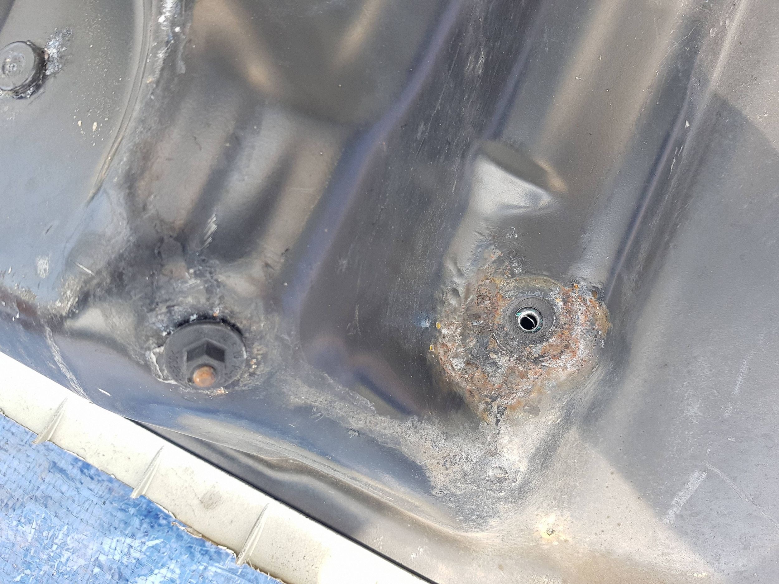 floor boot sump rear part Mercedes C W205 kombi
