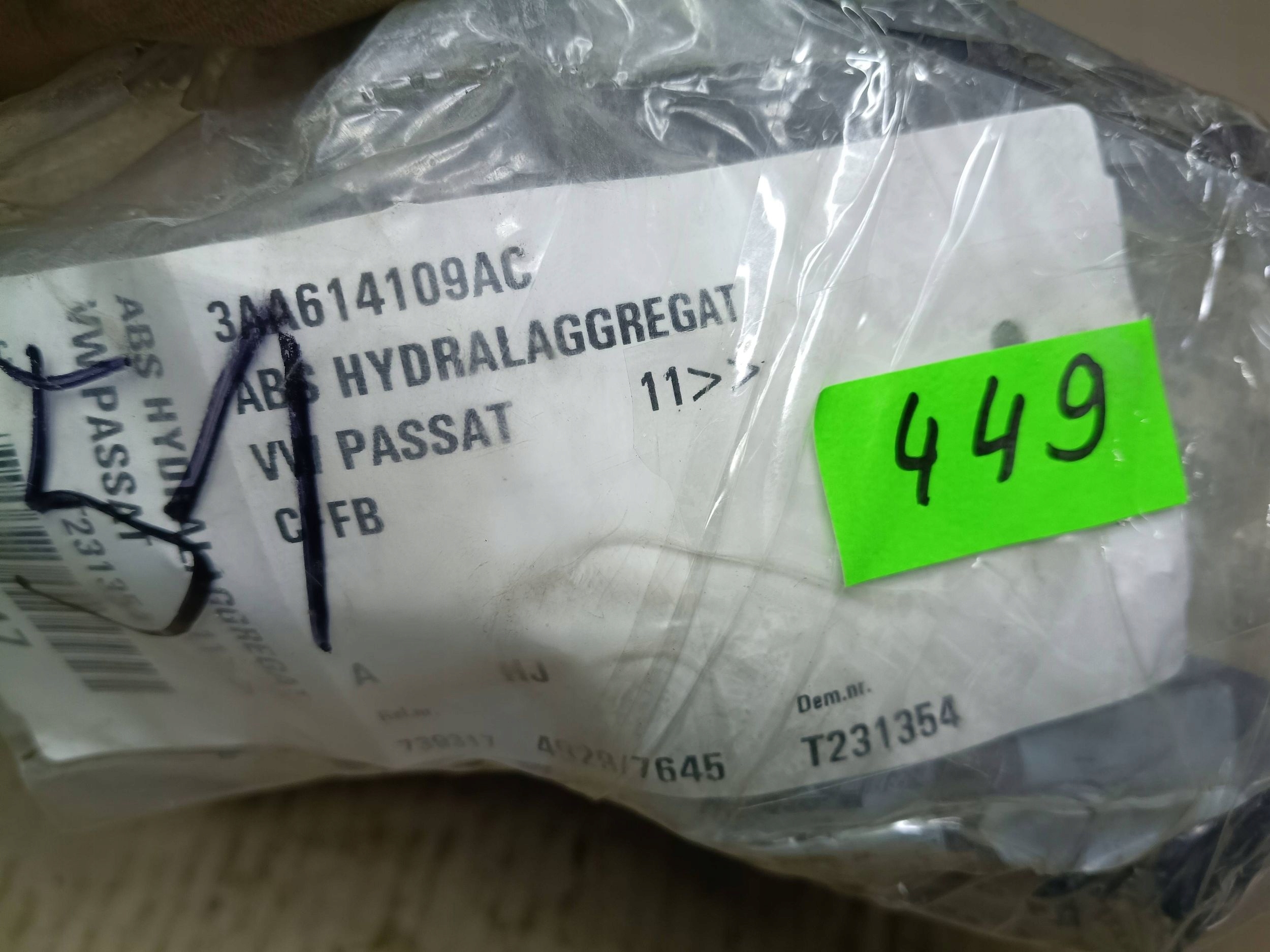brake booster control unit ABS VW PASSAT B7 2.0 TDI 3AA614109AC