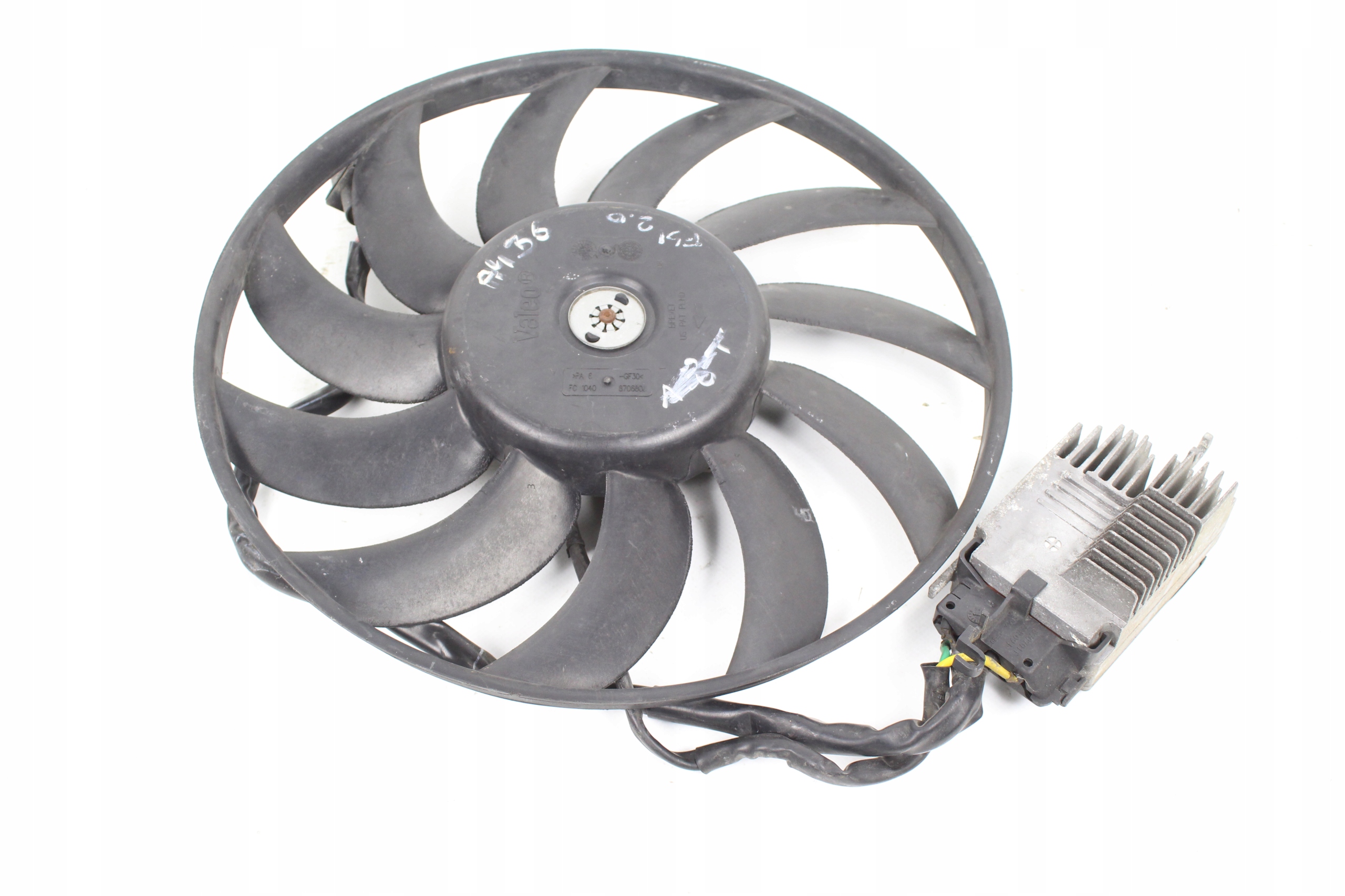 869202Q - Вентилятор радіатора AUDI A4 B6 2.0 FSI 01-05