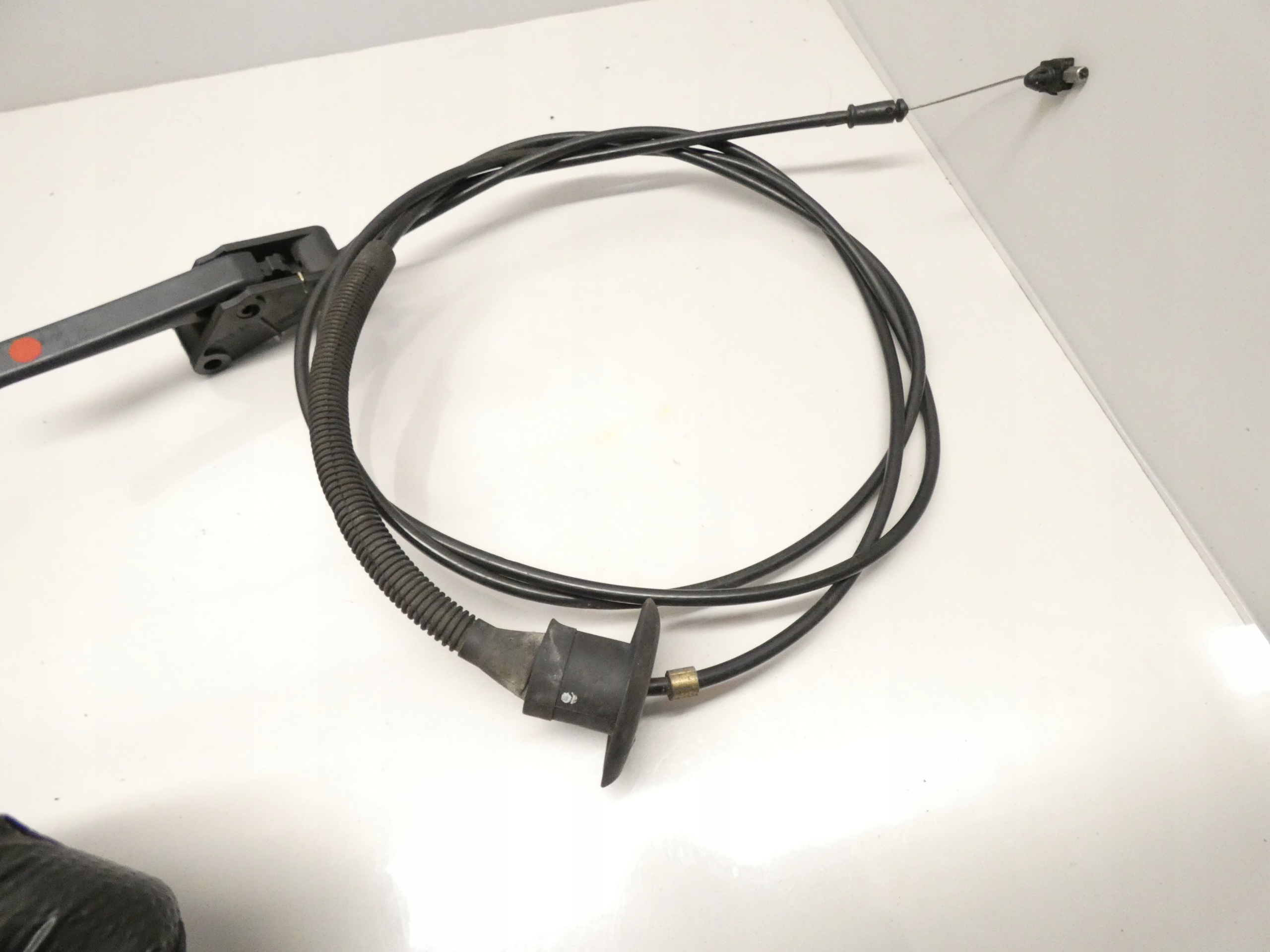Câble Levier cable ouverture capot du capot CITROEN C5 et 01-08 9649892480