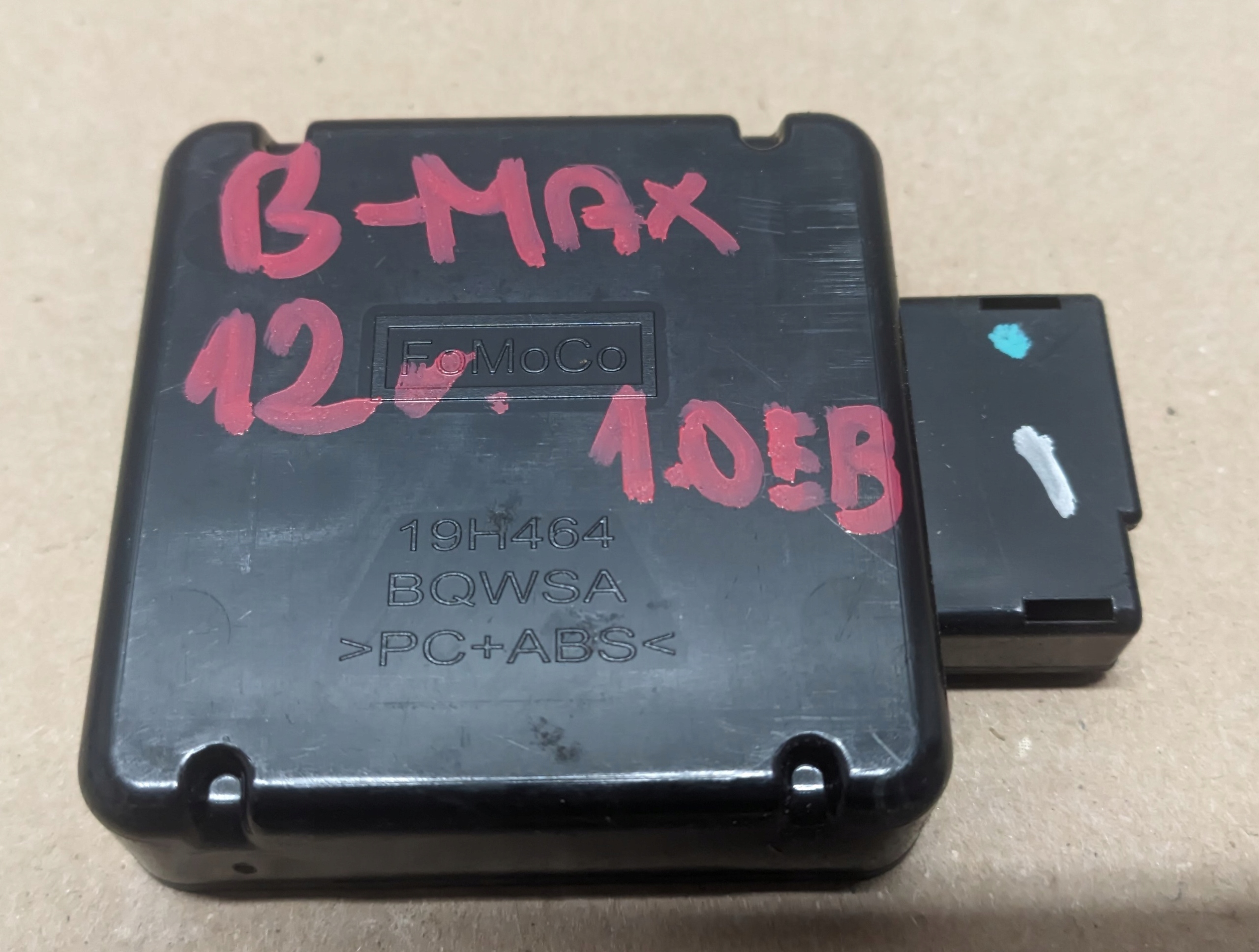 FORD B-MAX 12R 1.0 EB amplifier ANTENY DE8T-19H463-BA