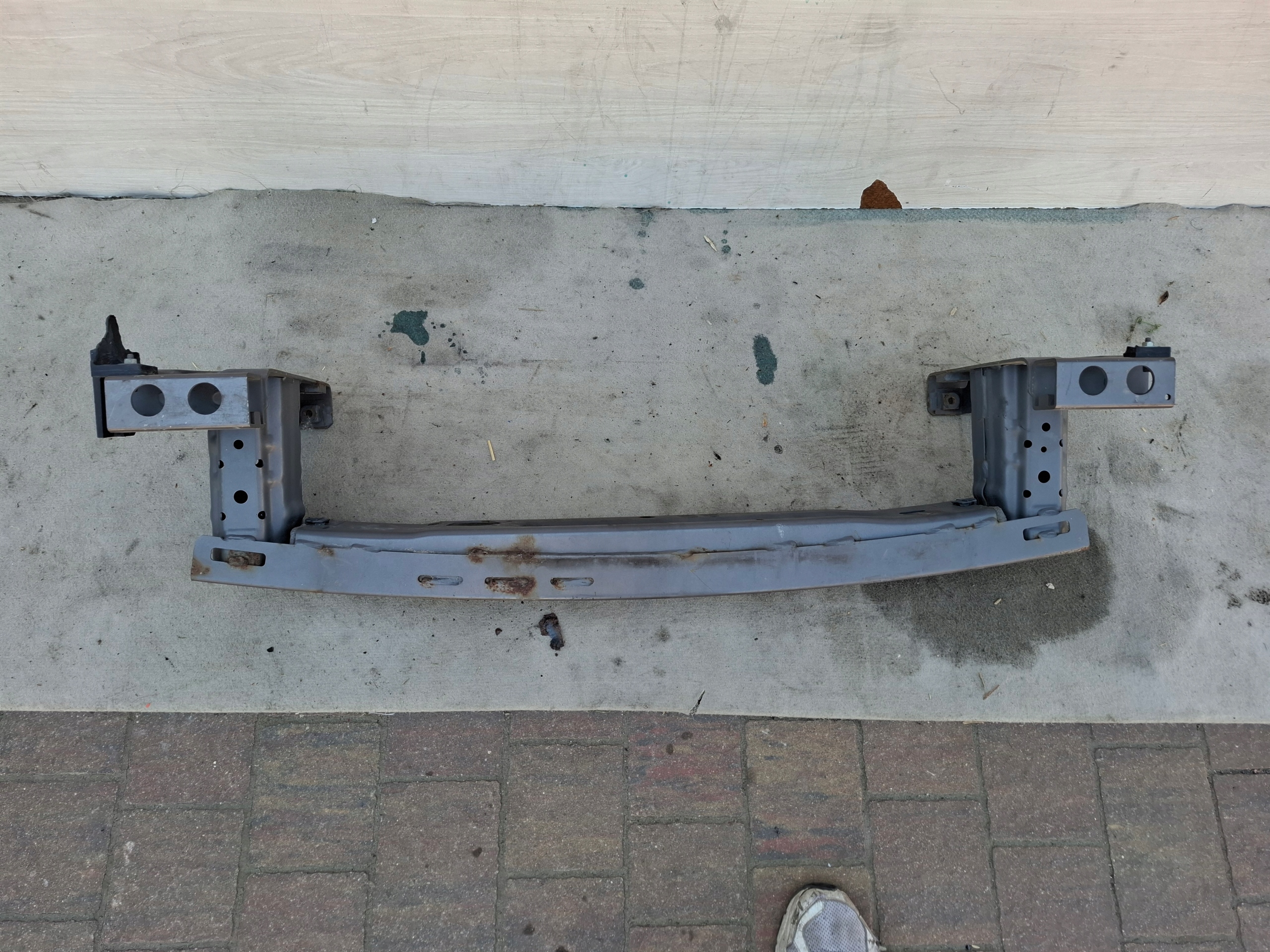 bumper support front LAND ROVER DISCOVERY V L462 HY32-10005-AD