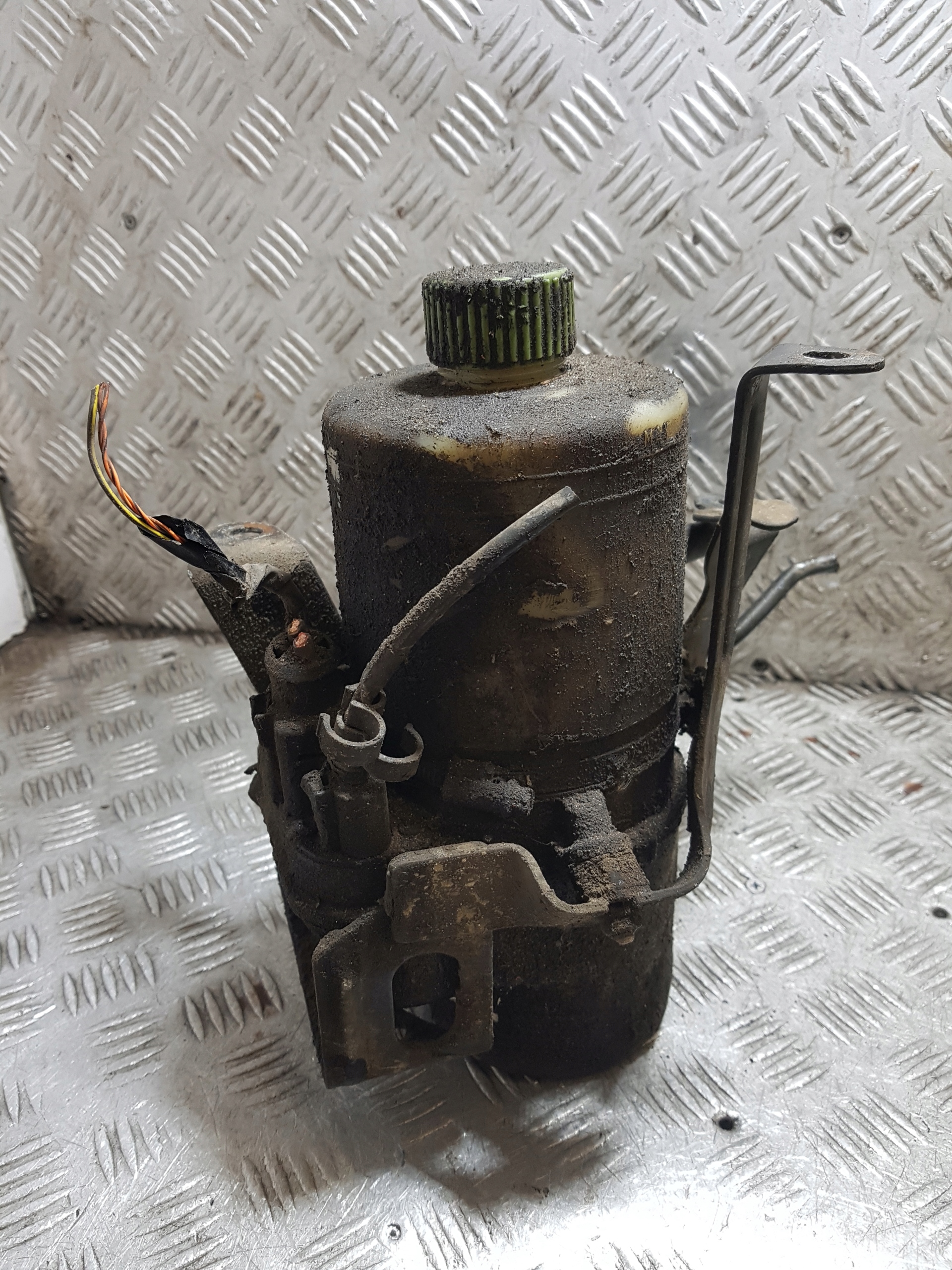 servo pump electrical SEAT IBIZA 3 6Q0423156AB